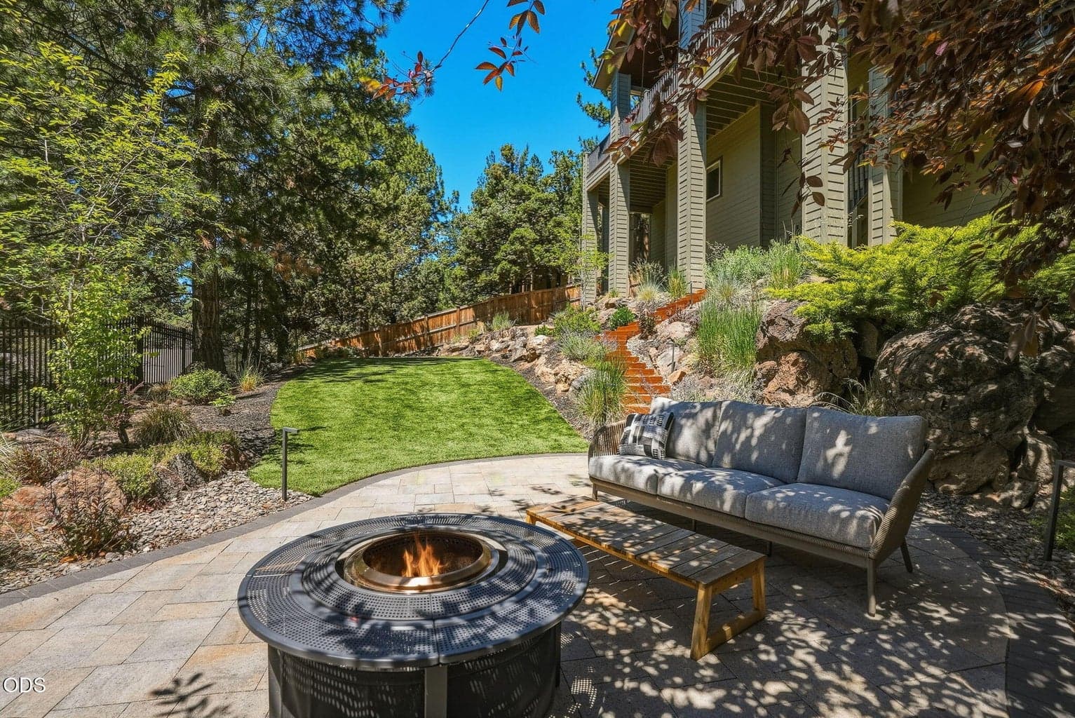 Professionally landscaped, designed for entertaining, privacy, low maintenance and serenity