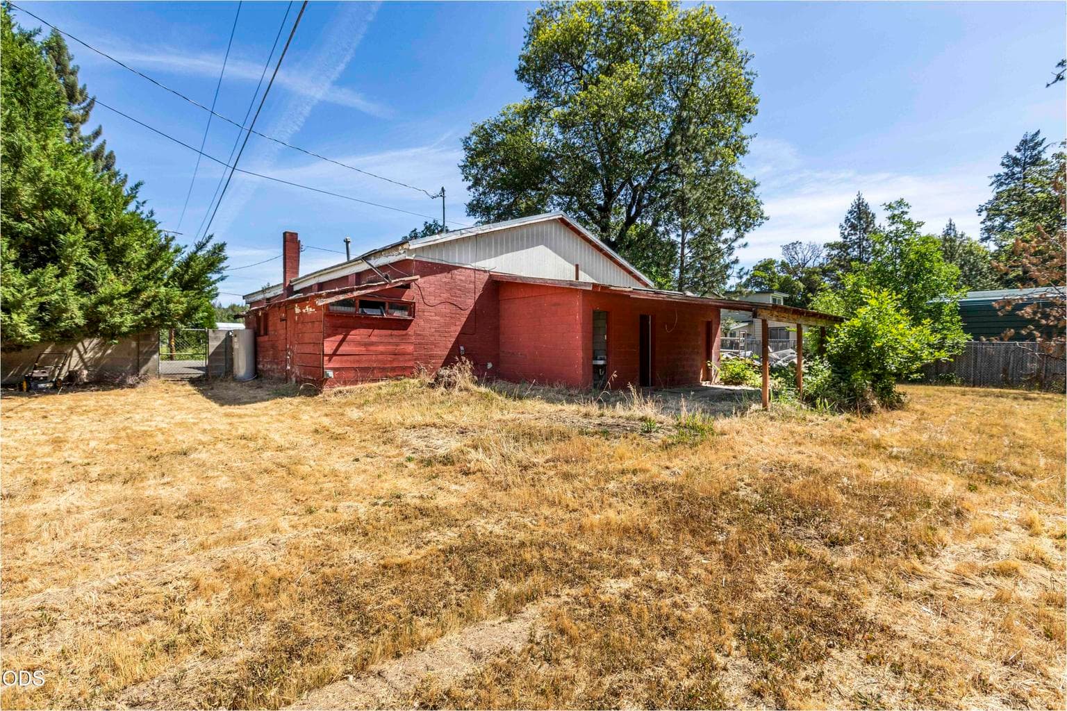 Photo of 8622 Evans Creek 4 of 17