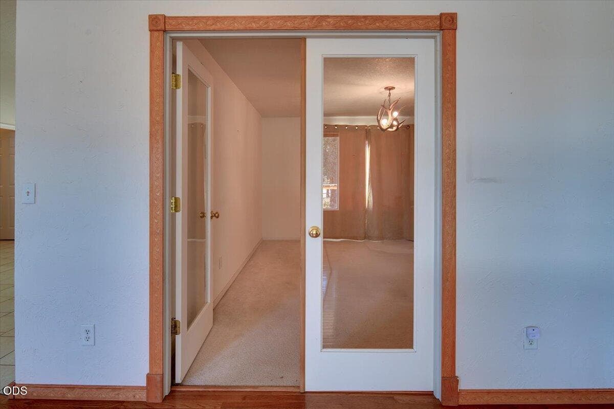 Photo of 6089 NW Combs Street 14 of 28