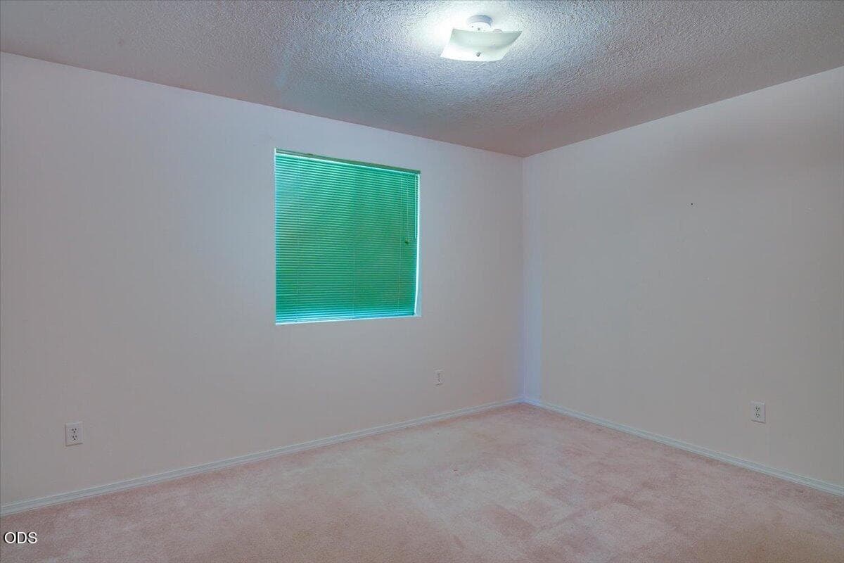 Photo of 6089 NW Combs Street 20 of 28
