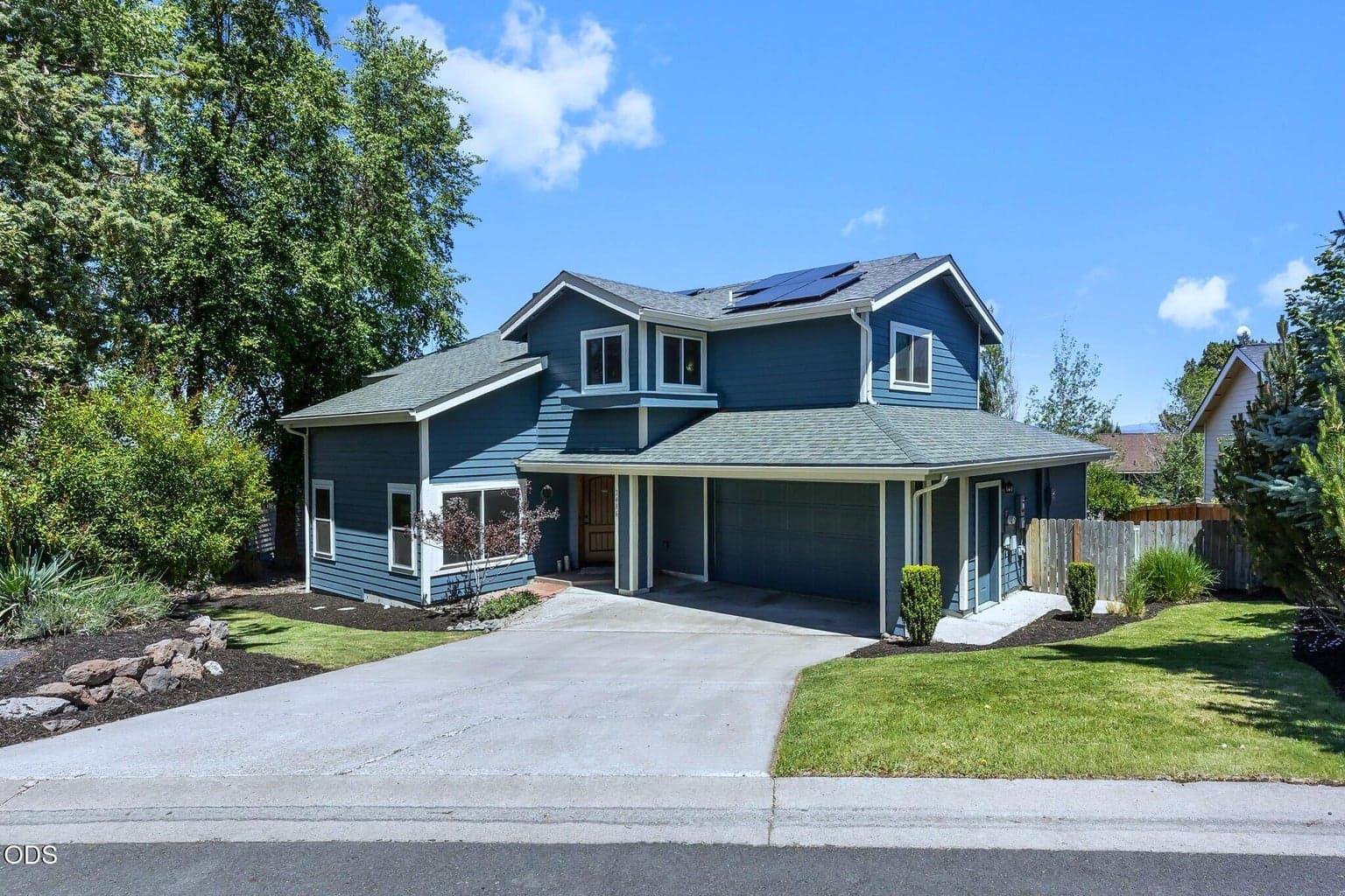 Photo of 2486 Valleyview 1 of 55