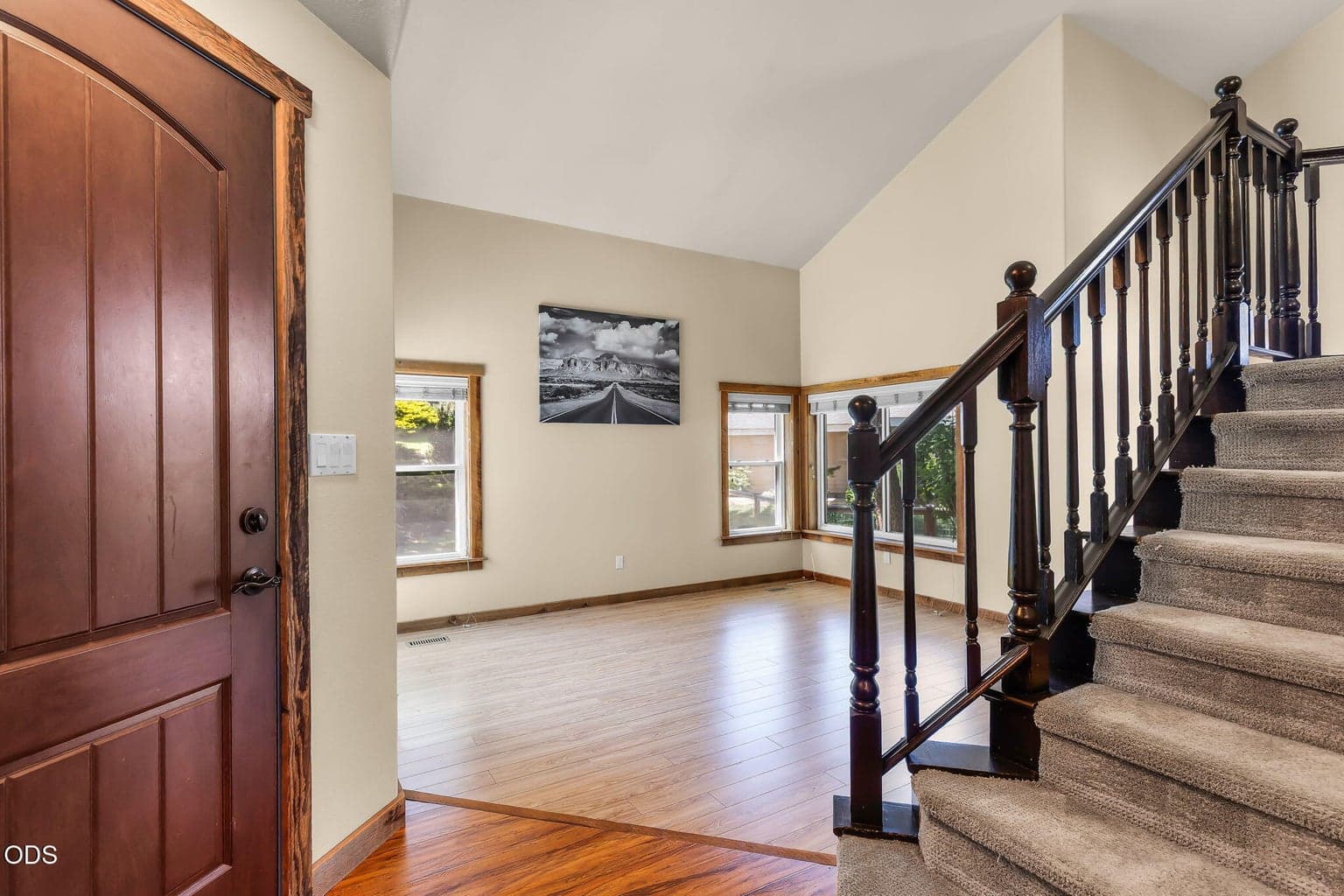 Photo of 2486 SW Valleyview Drive SW 6 of 55