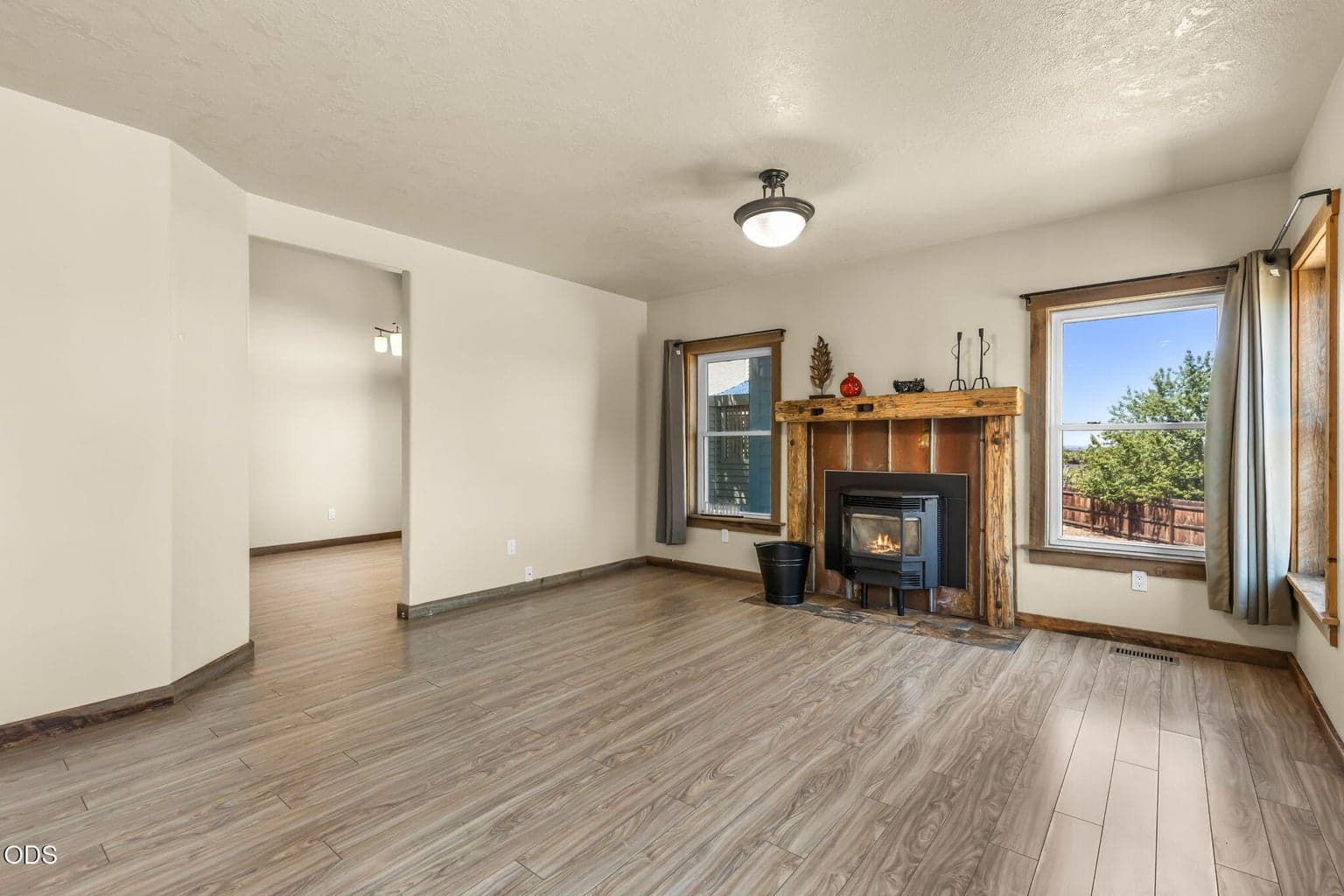 Photo of 2486 SW Valleyview Drive SW 15 of 55