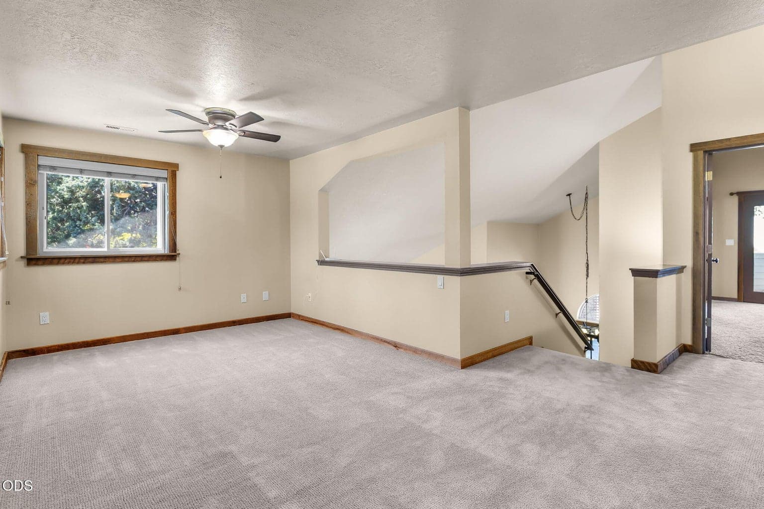 Photo of 2486 SW Valleyview Drive SW 25 of 55