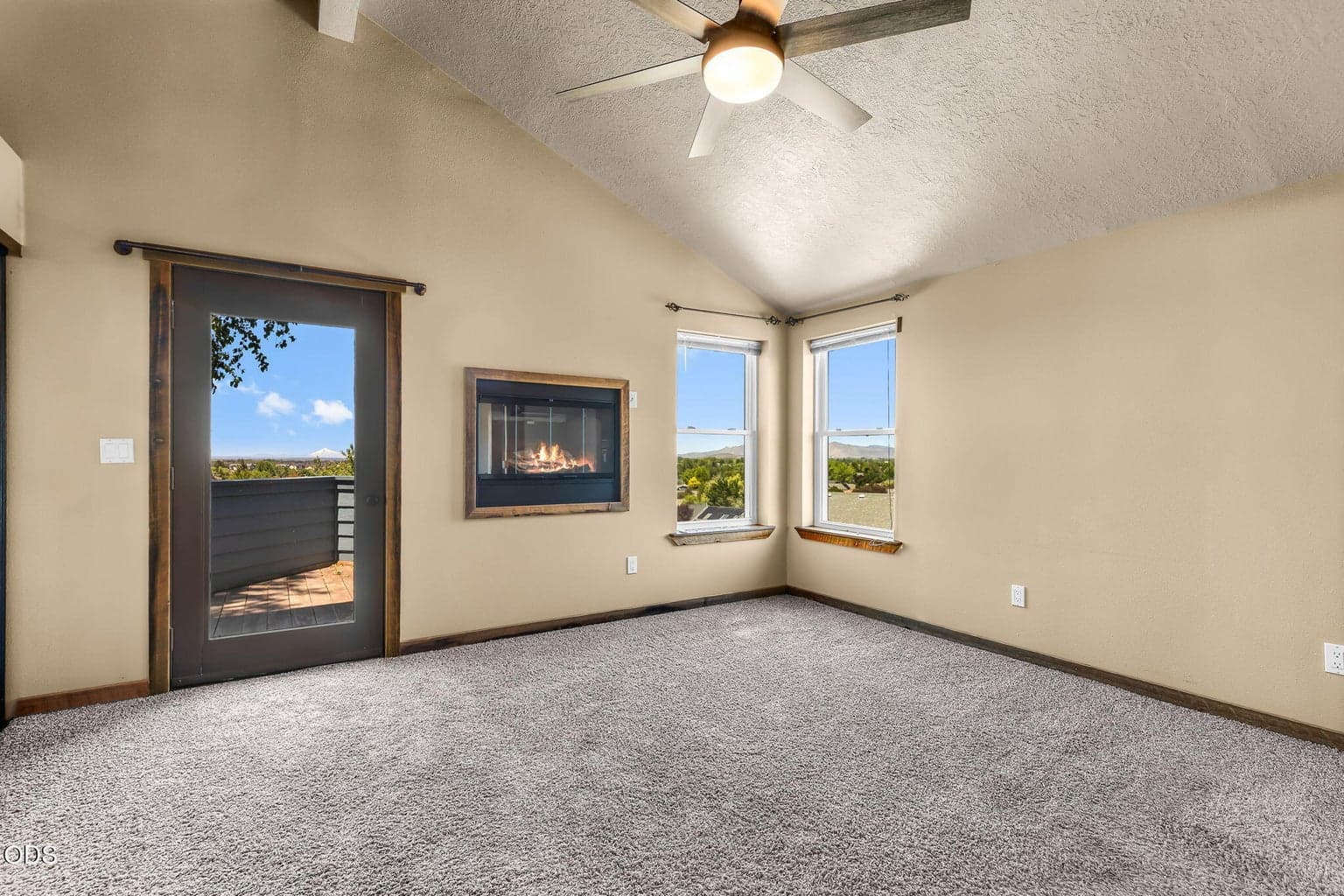 Photo of 2486 SW Valleyview Drive SW 28 of 55
