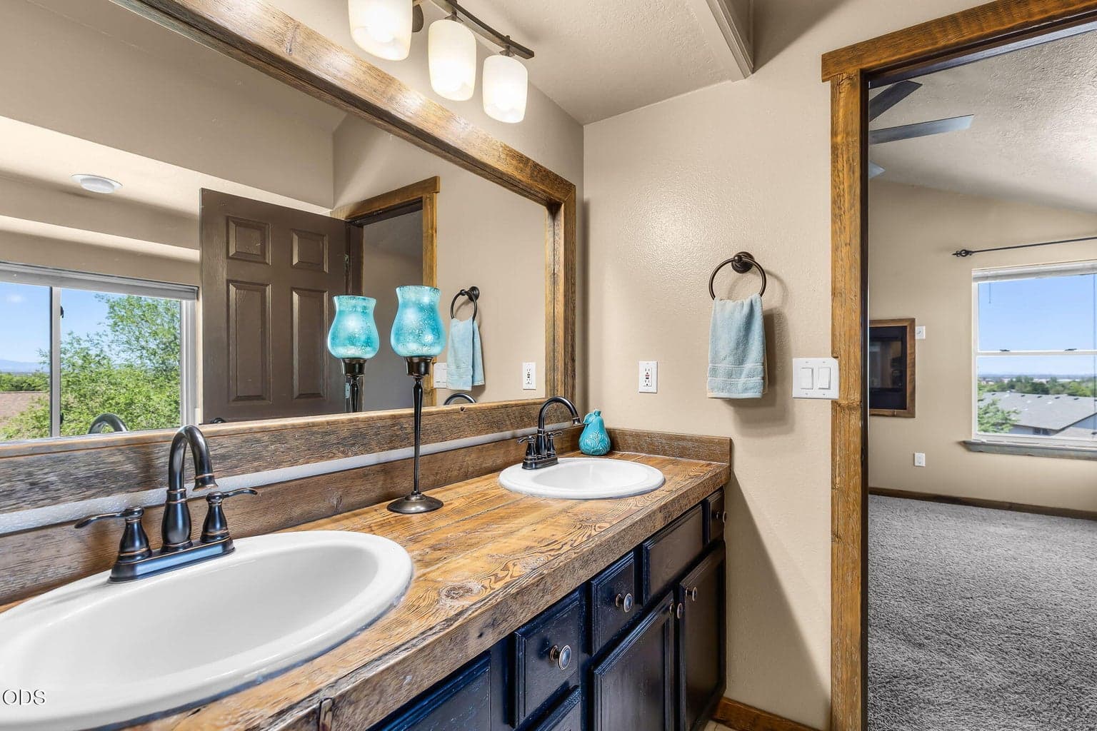 Photo of 2486 SW Valleyview Drive SW 34 of 55