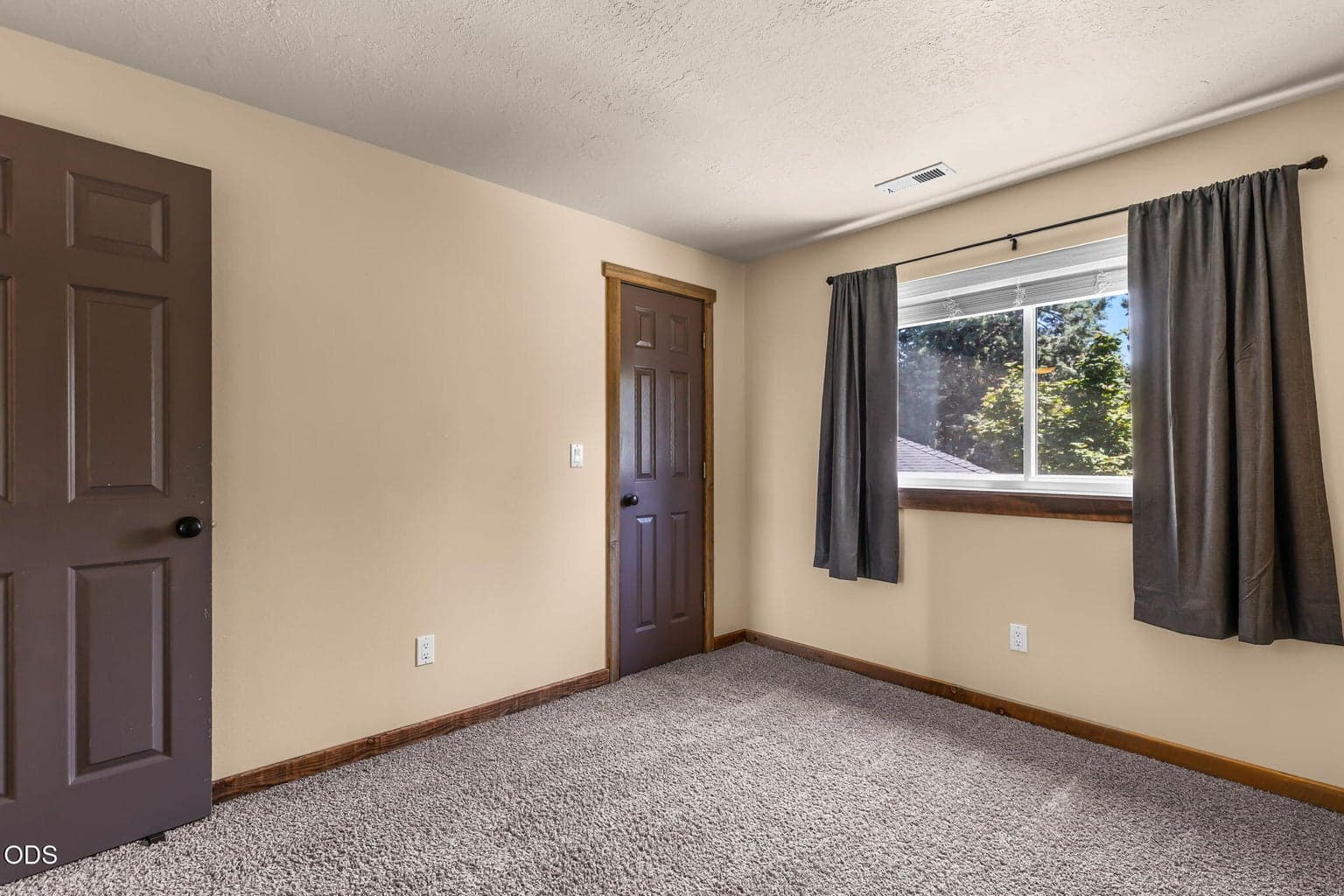 Photo of 2486 SW Valleyview Drive SW 37 of 55