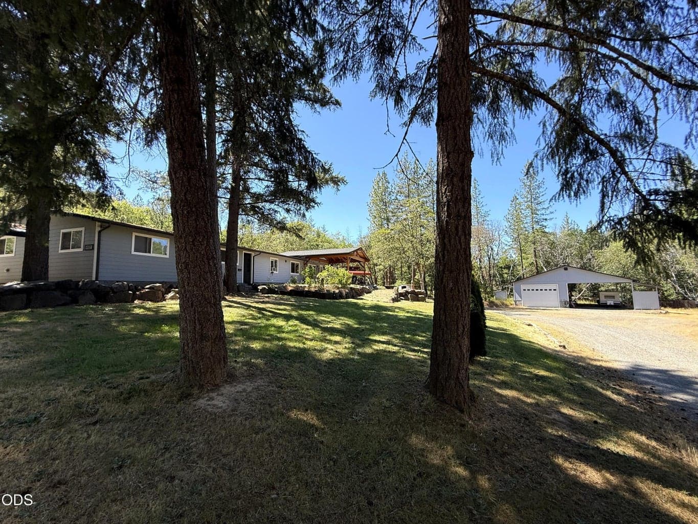 4527 Evans Creek