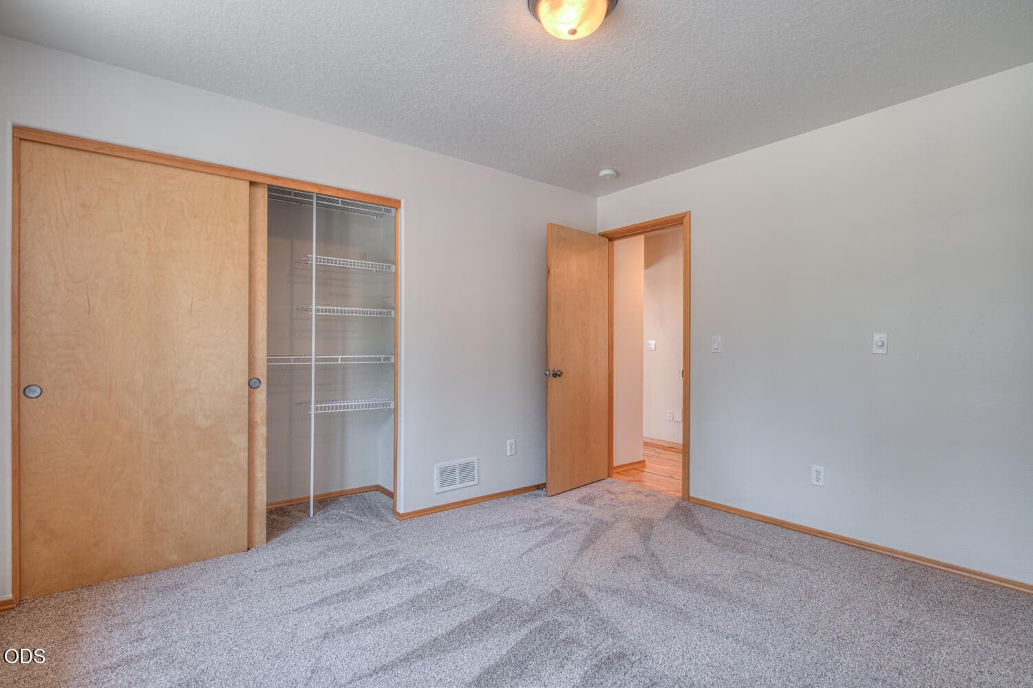 Photo of 17879 Kodiak Lane 12 of 39