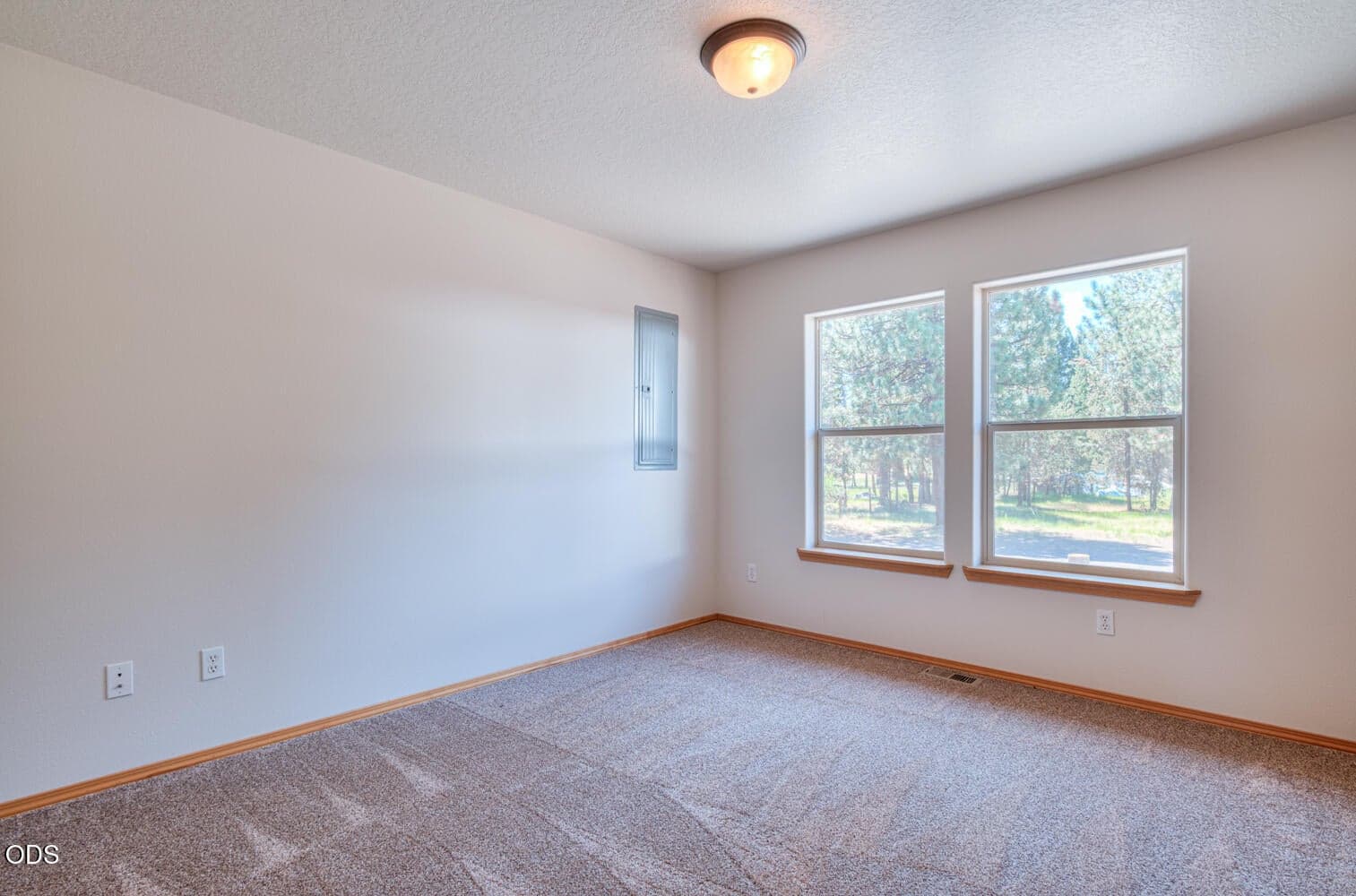 Photo of 17879 Kodiak Lane 11 of 39