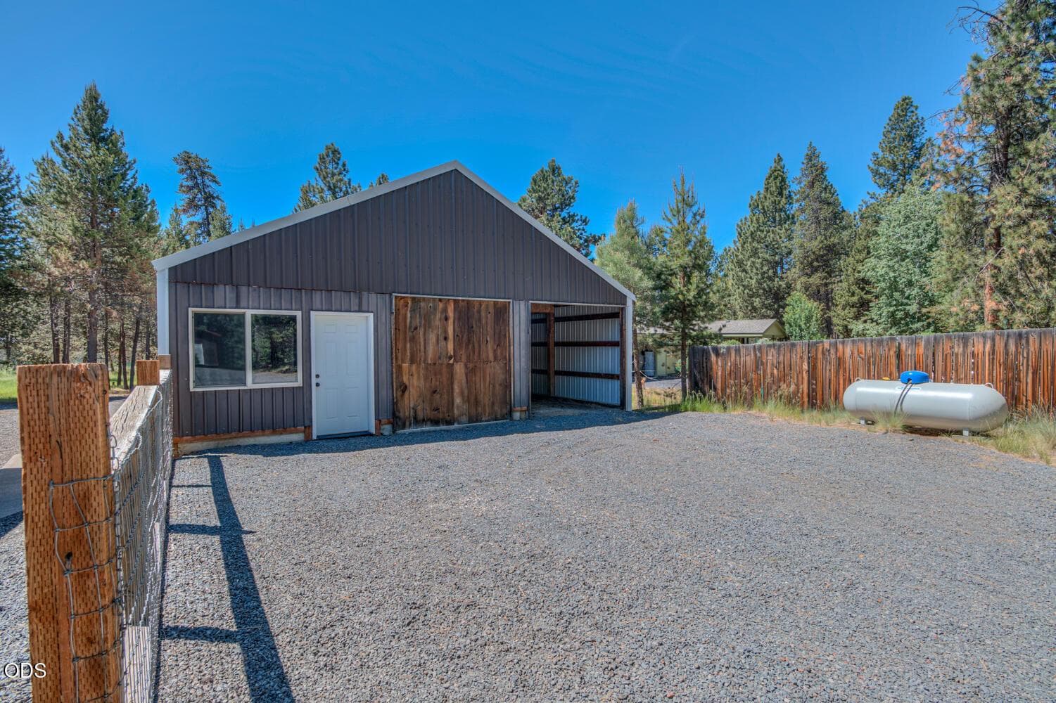 Photo of 17879 Kodiak Lane 35 of 39