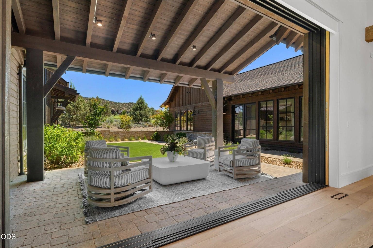 Courtyard views to Brasada Canyons Golf Course