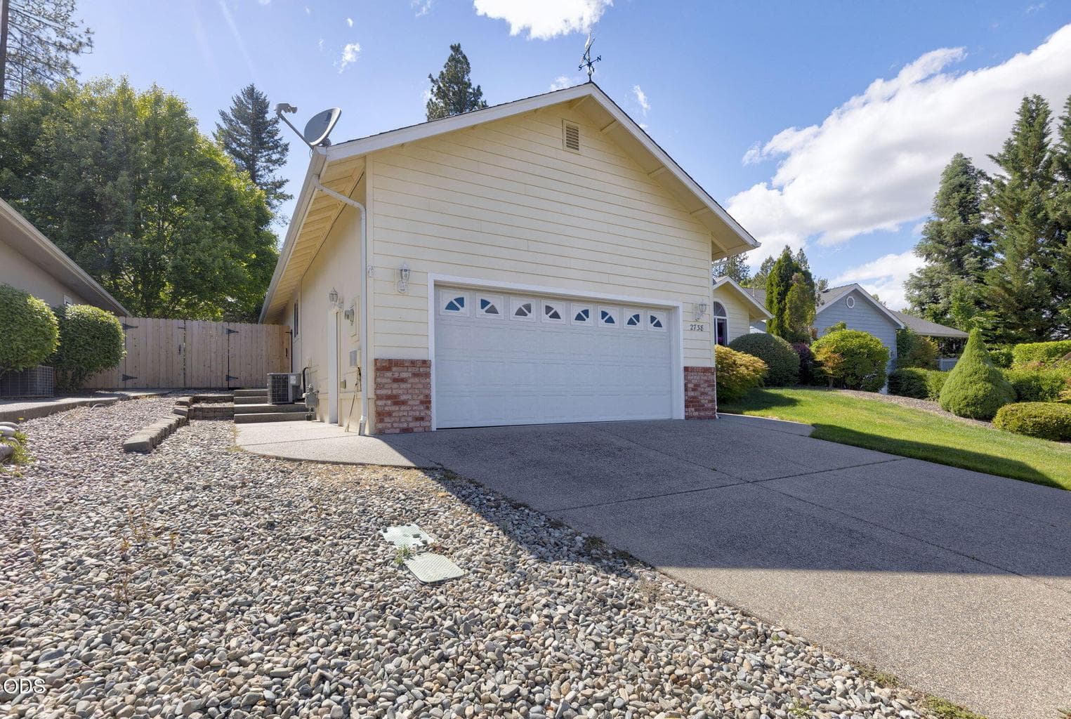 Photo of 2738 Trinity 3 of 40