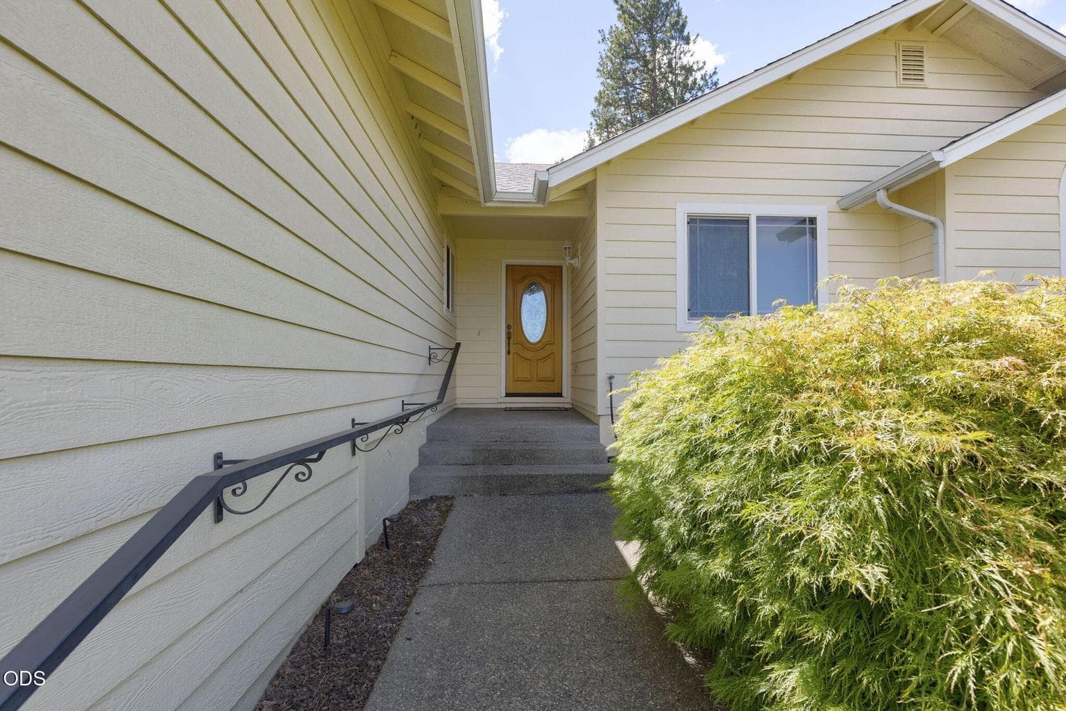 Photo of 2738 Trinity 4 of 40