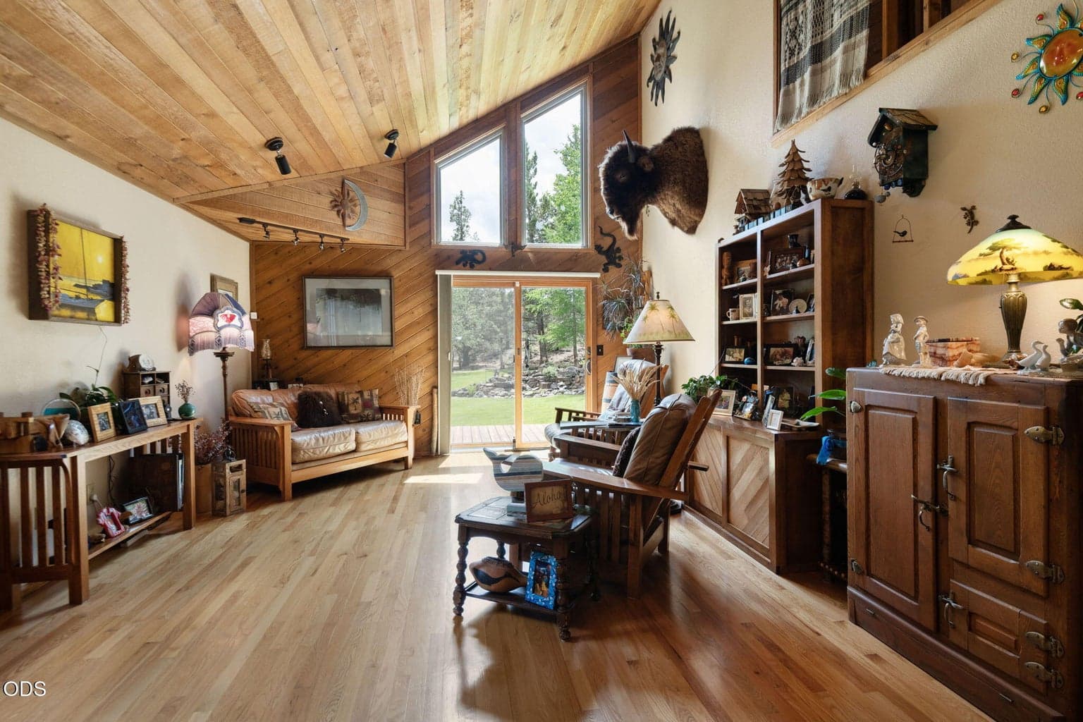 Photo of 63517 JD Estates Drive 6 of 27