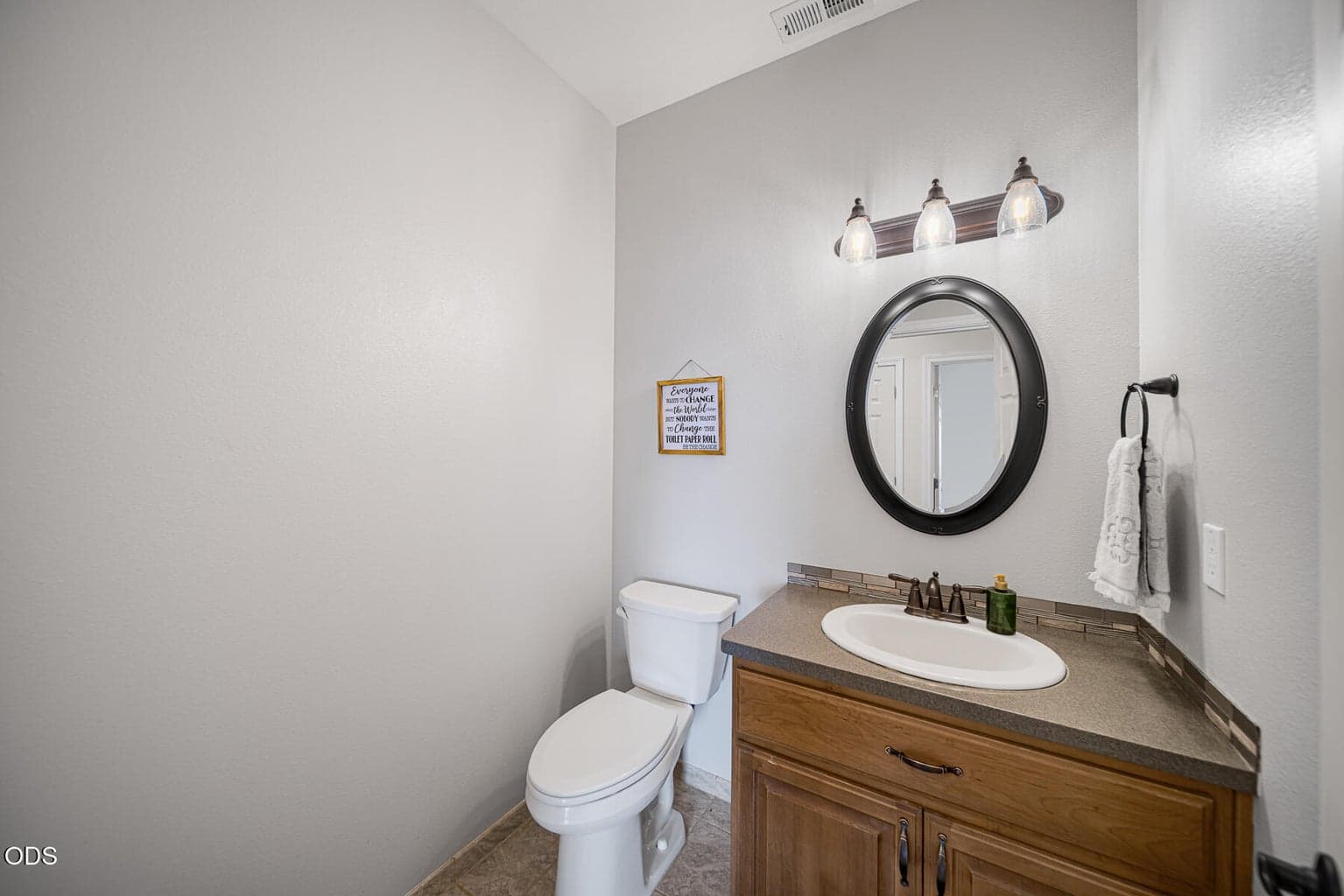Photo of 7314 SE Night Hawk Court 13 of 32