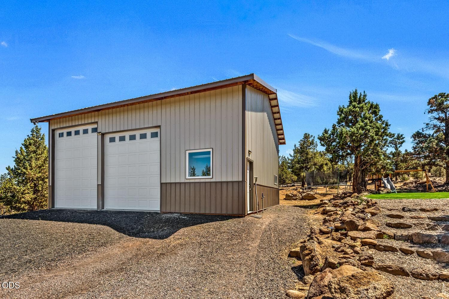 Photo of 21180 Arid Avenue 23 of 39