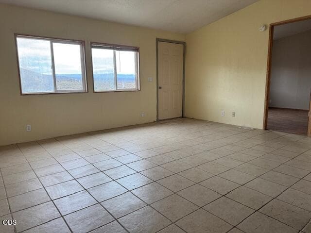 Photo of 27737 Ford Road 27 of 33
