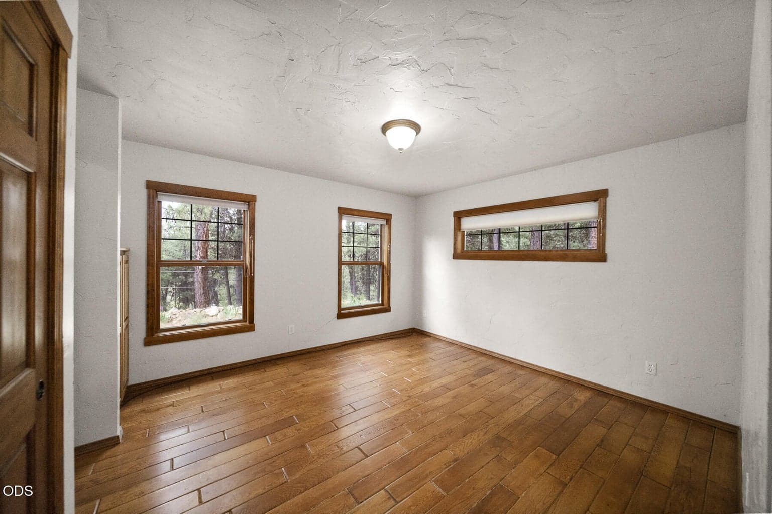 Photo of 18144 NE Hamilton Butte Drive 15 of 38