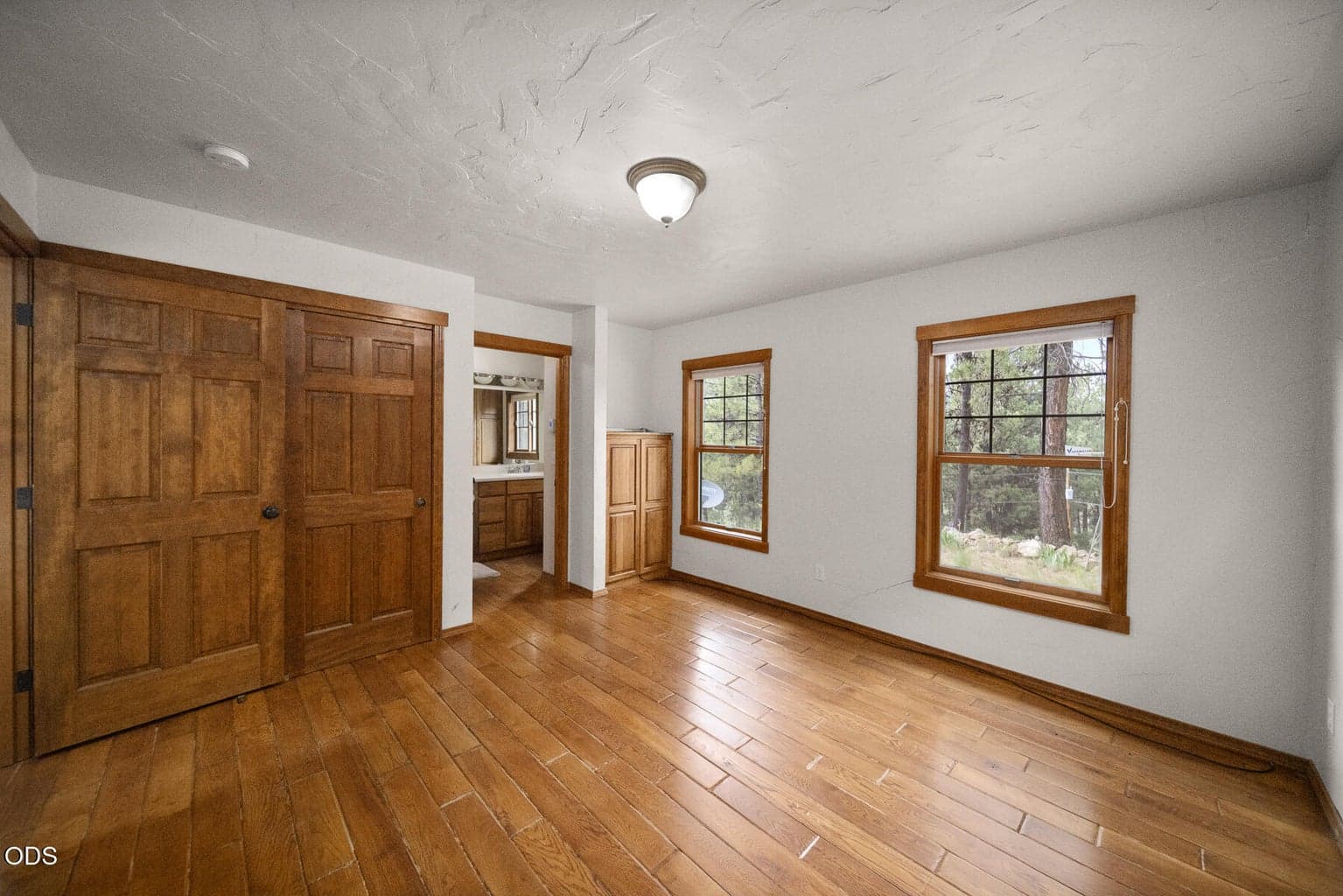Photo of 18144 NE Hamilton Butte Drive 17 of 38
