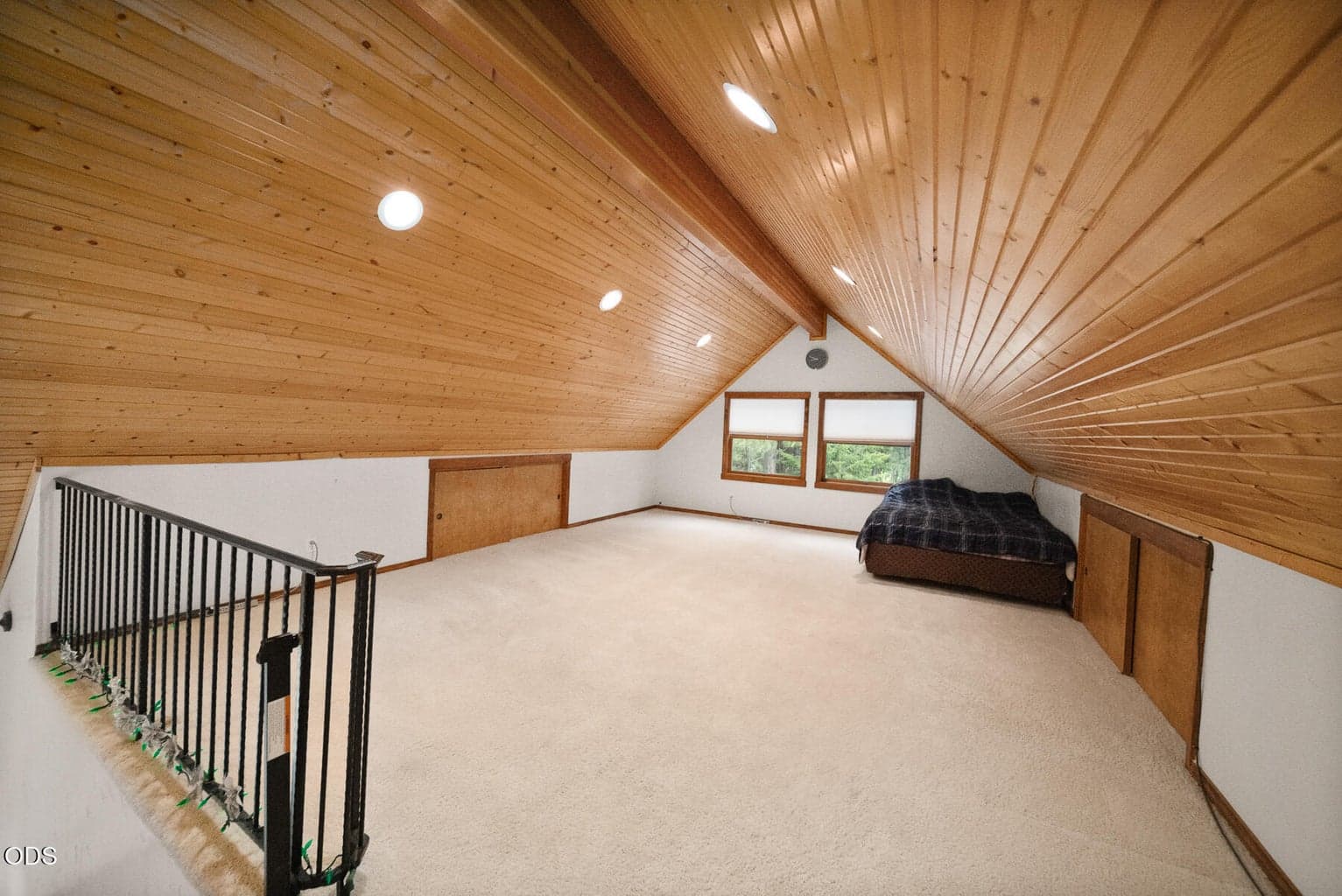 Photo of 18144 NE Hamilton Butte Drive 19 of 38