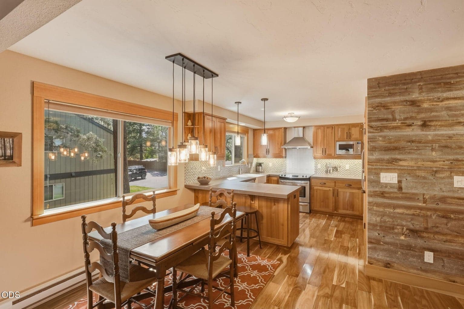 Photo of 807 E Desperado 9 of 48