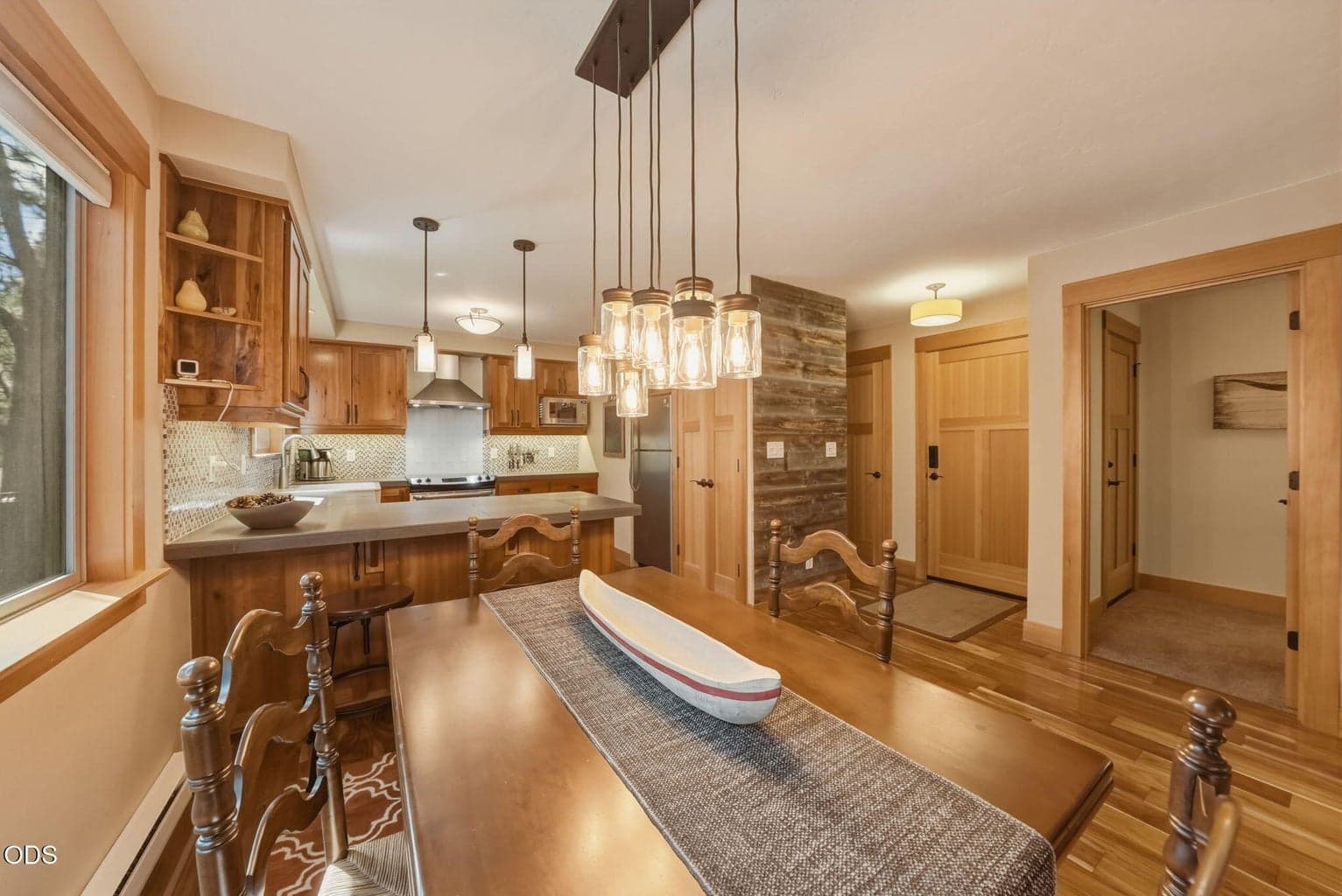 Photo of 807 E Desperado 17 of 48