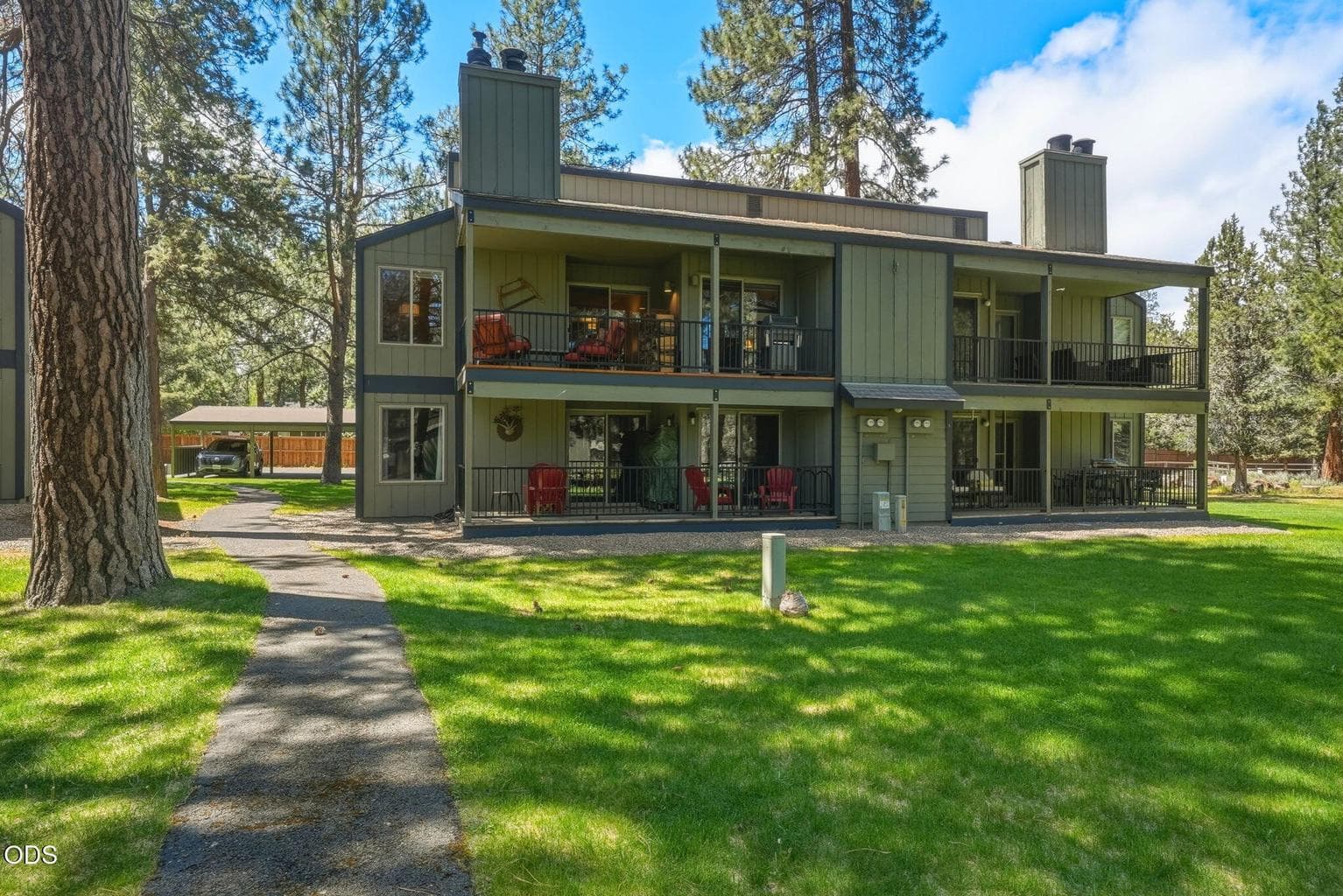Photo of 807 E Desperado 36 of 48