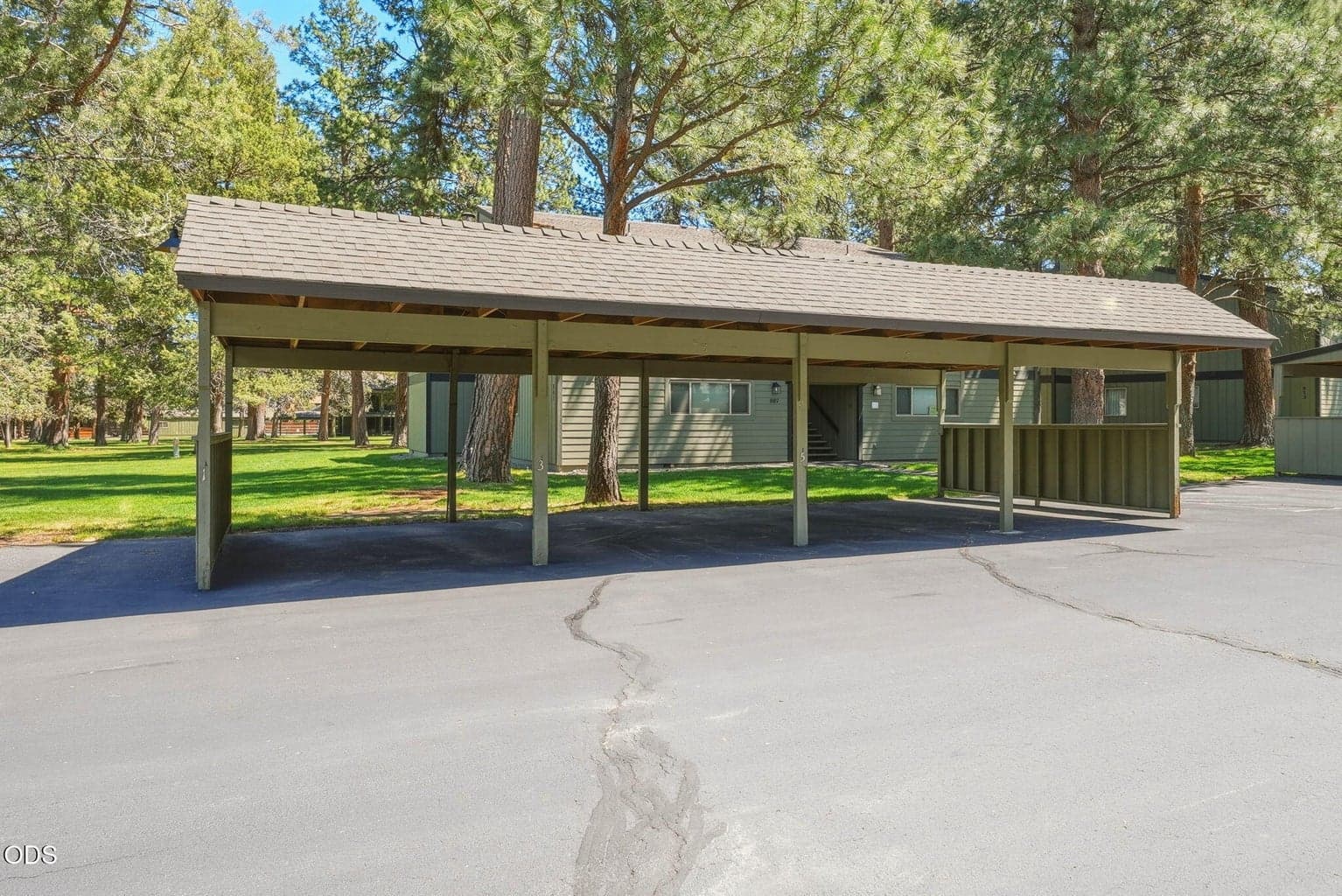 Photo of 807 E Desperado 39 of 48