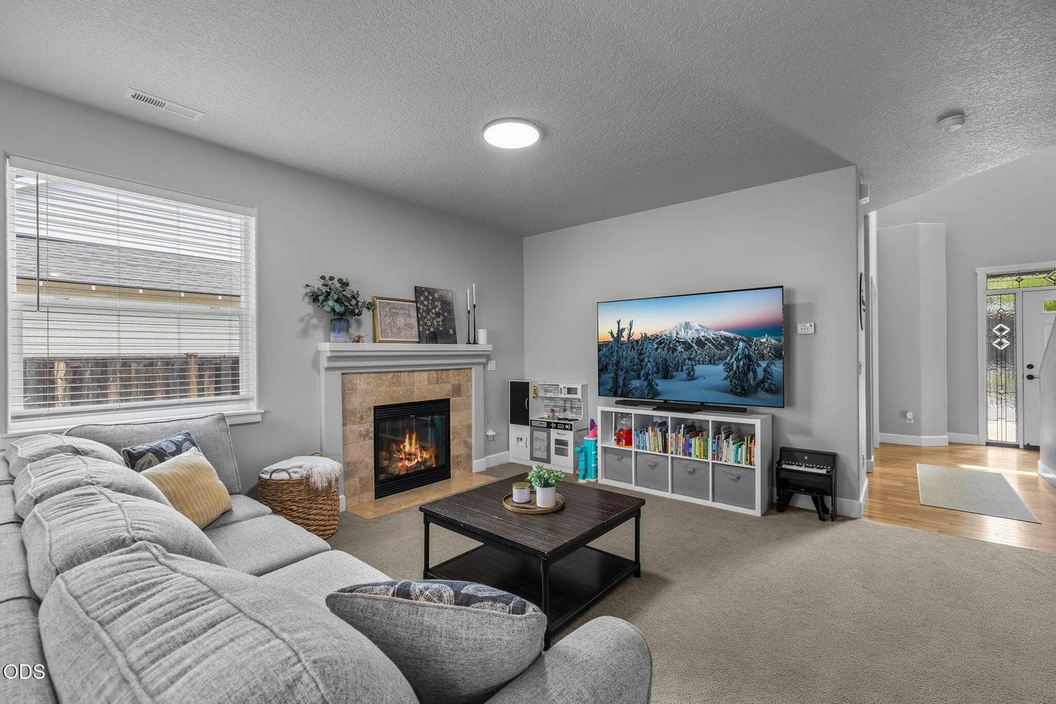 Photo of 21184 Silverado Valley Lane 7 of 37