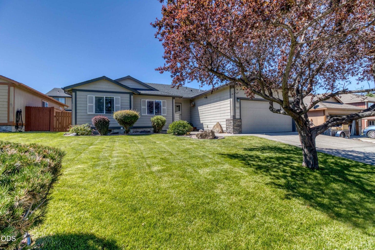 Photo of 730 Quince 2 of 27