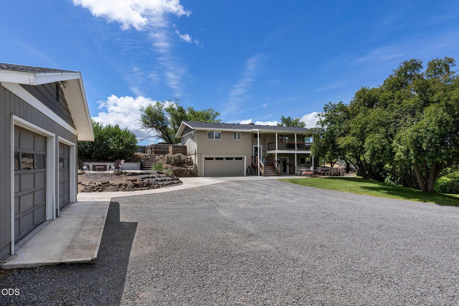 Photo of 1561 Hilltop 1 of 58