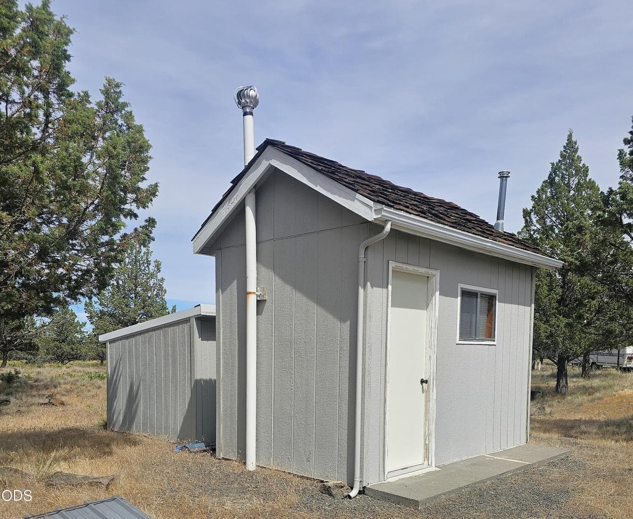 8 X 12 Shower House