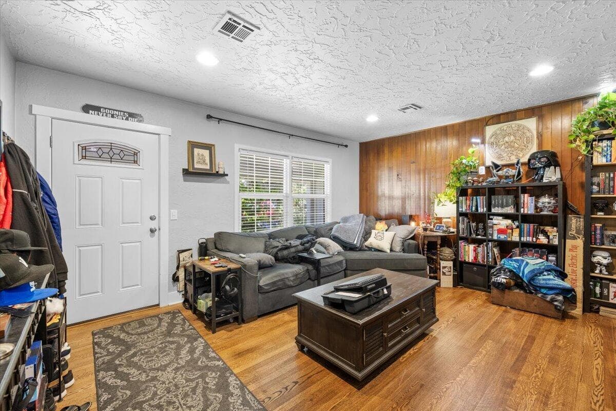 Photo of 441 1st 3 of 24