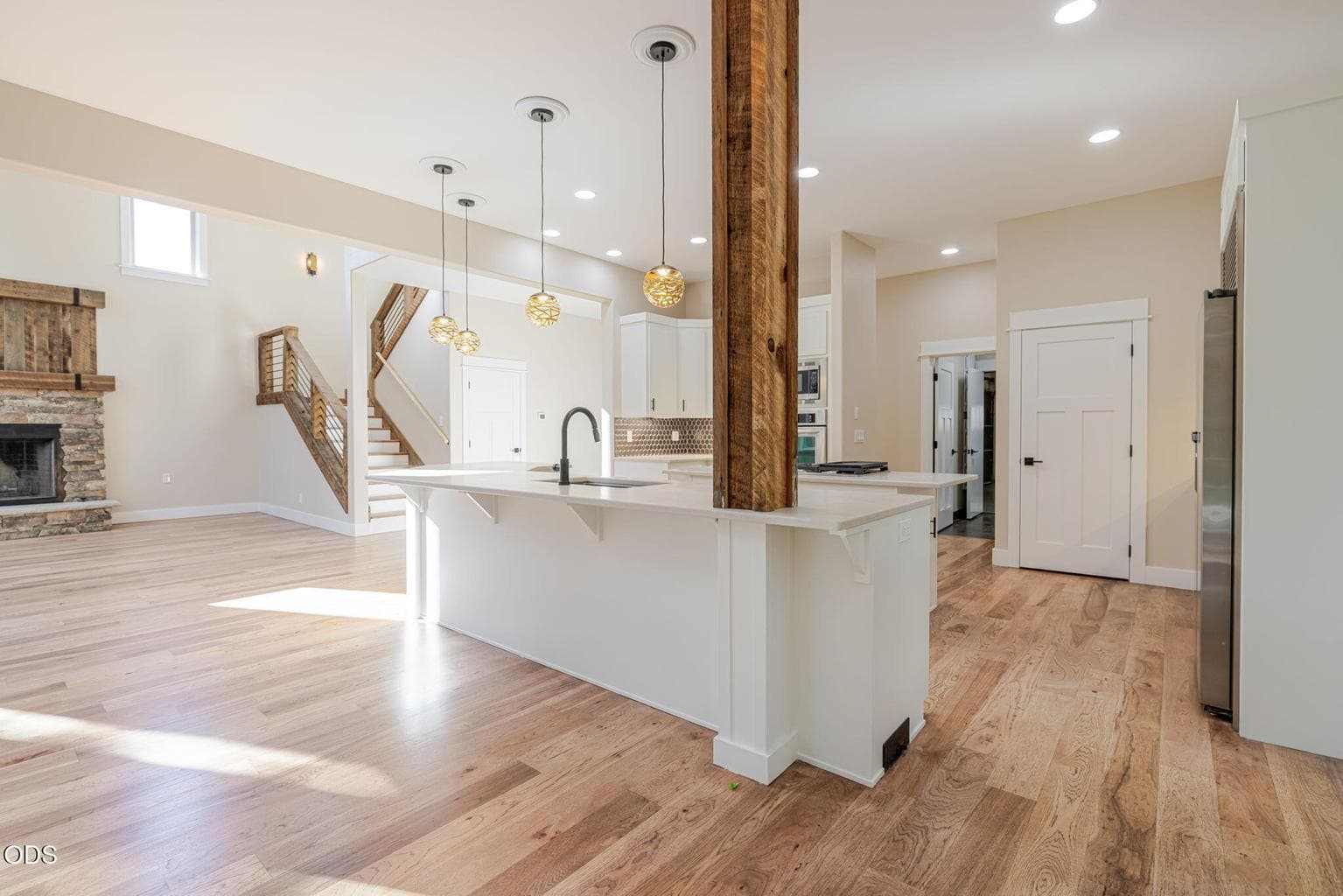 Open Plan w/ Kitchen, Dining & Great Room