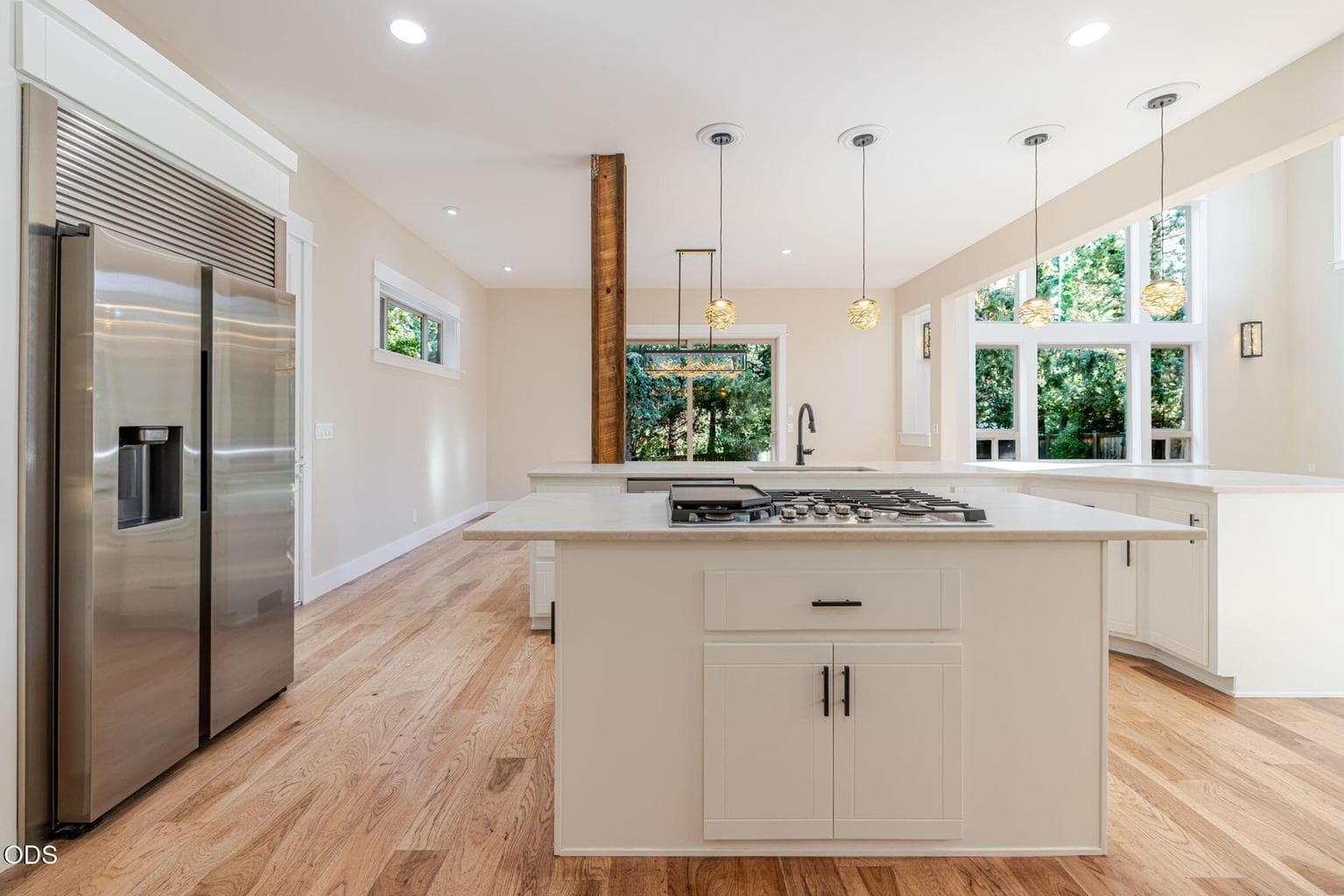 Working Island w/ New Cooktop