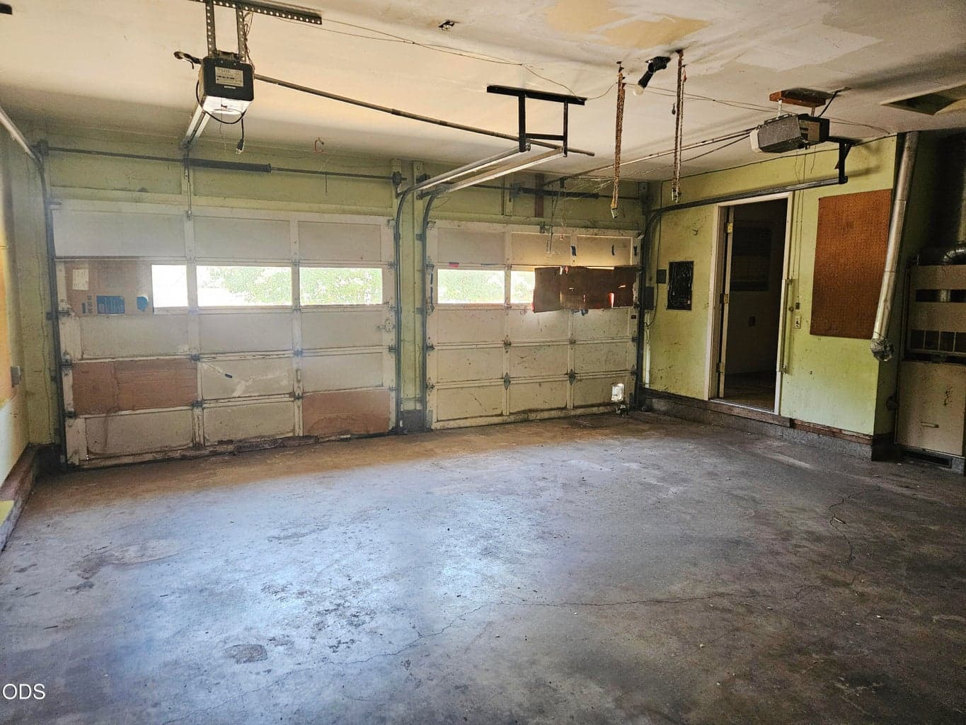 Photo of 2535 Madison 2 of 16