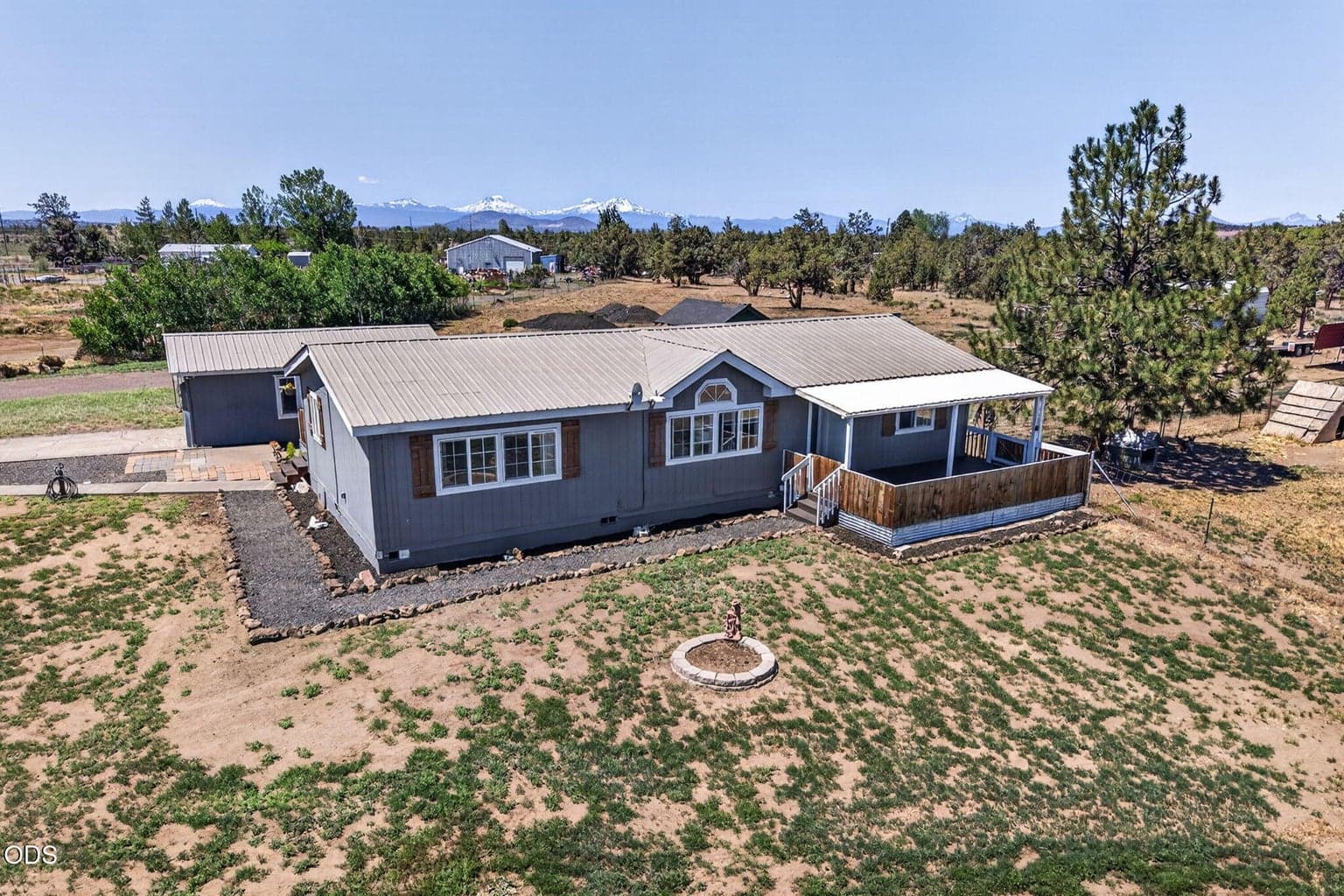 Photo of 3381 25th 1 of 42