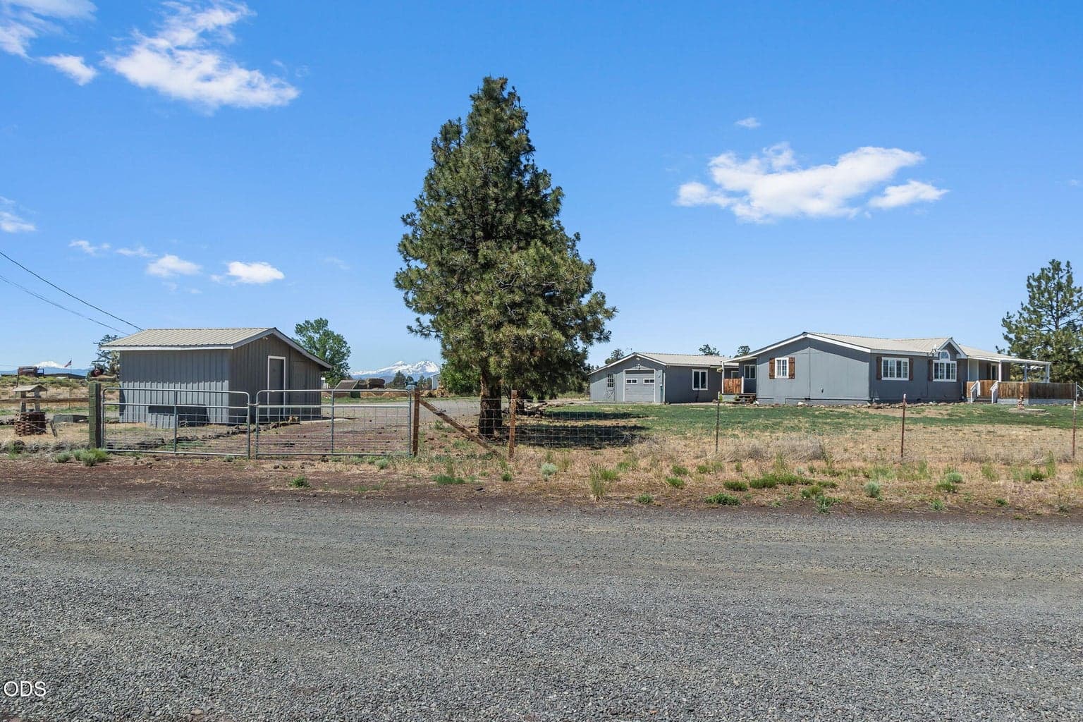 Photo of 3381 25th 4 of 42