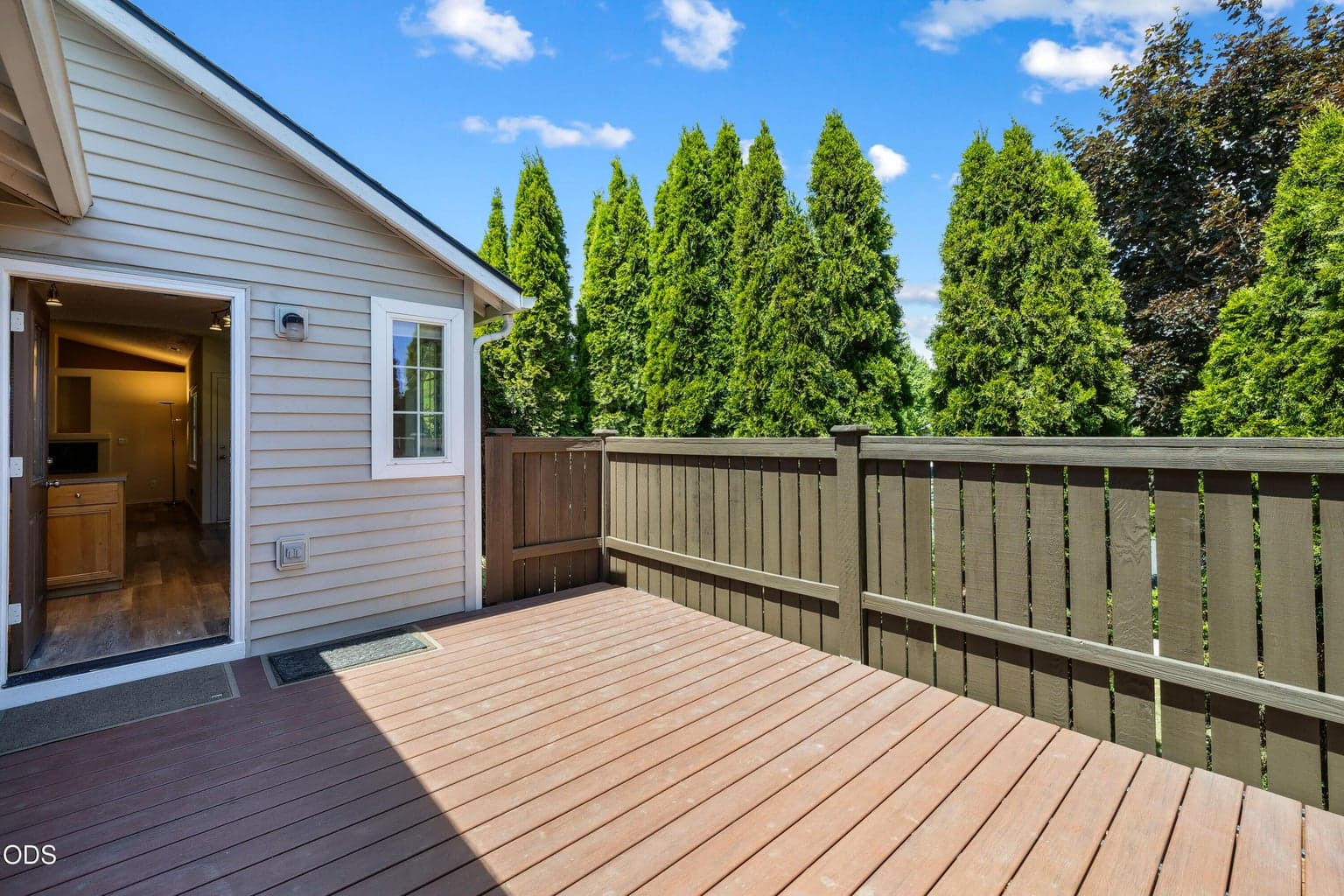 Photo of 20535 Sunderland Way 37 of 40