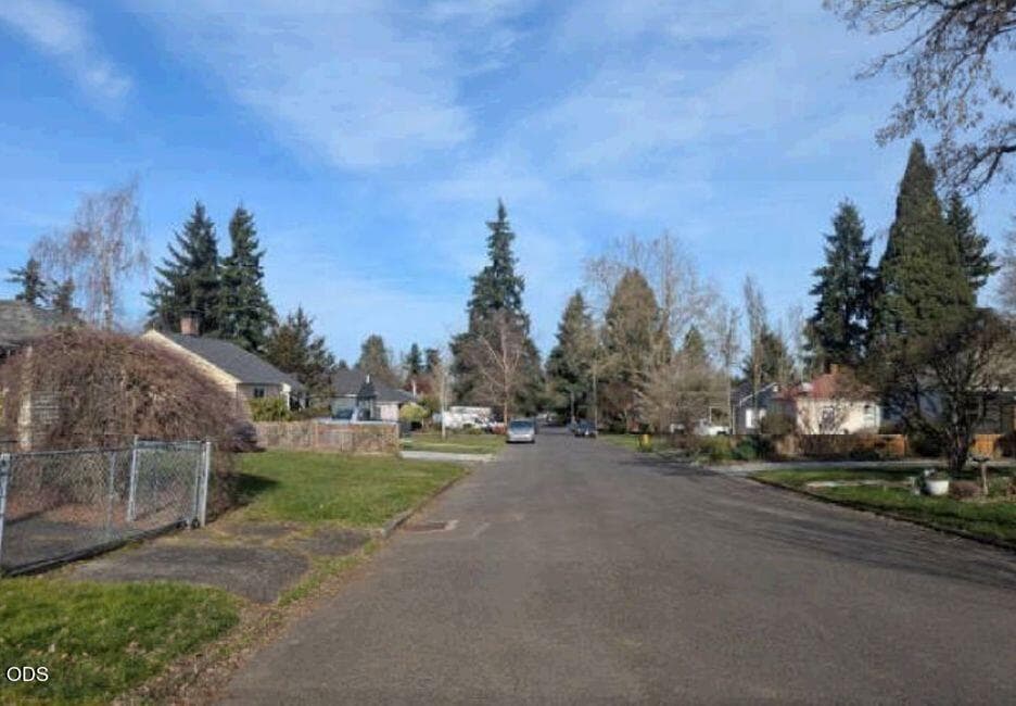 Photo of 3707 113th 3 of 3