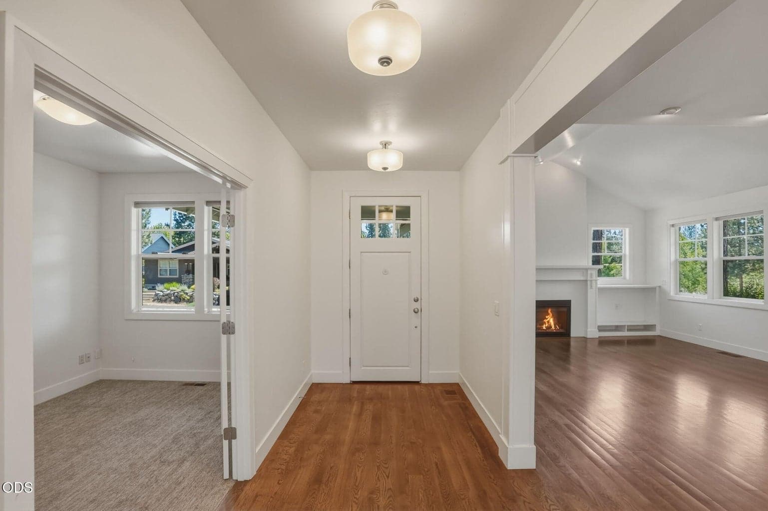 Photo of 19128 Park Commons 4 of 29