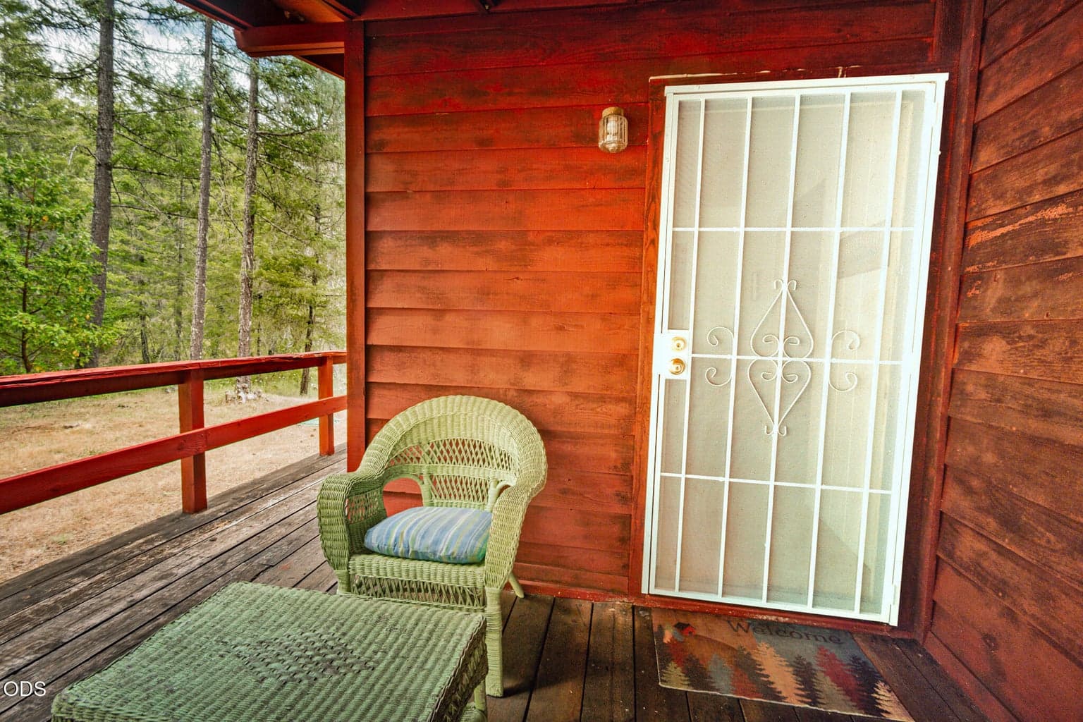 Photo of 35055 Redwood 2 of 31