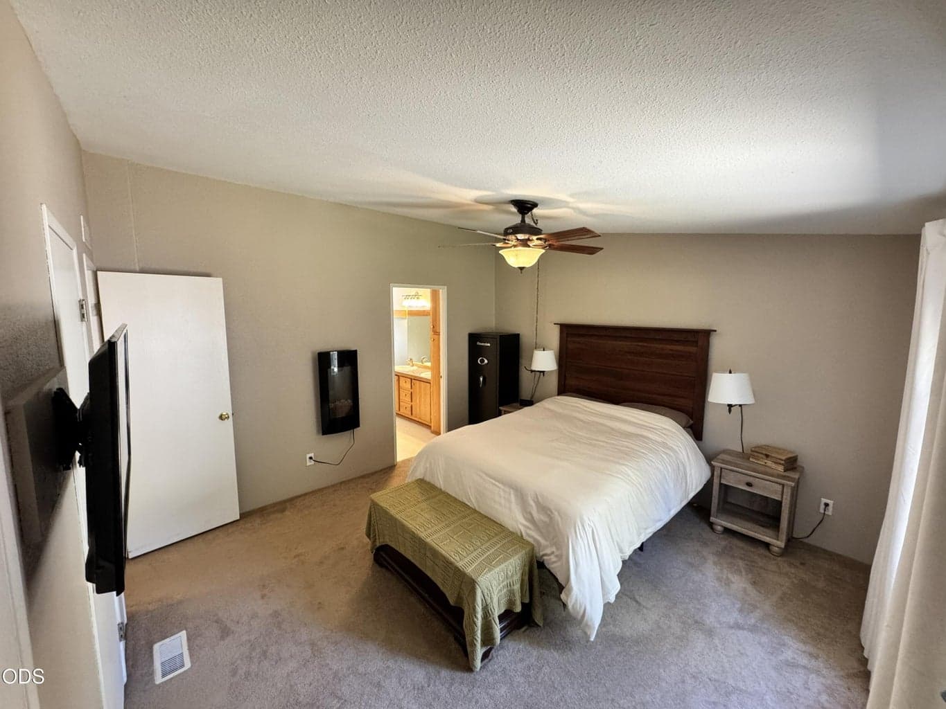 primary bedroom