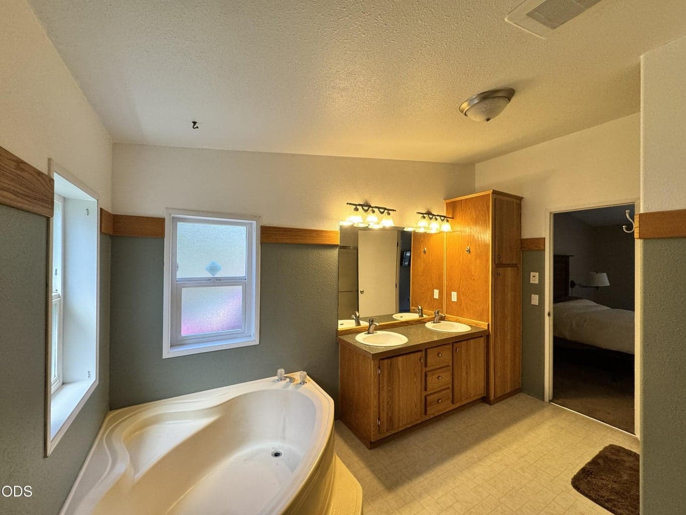 primary bath