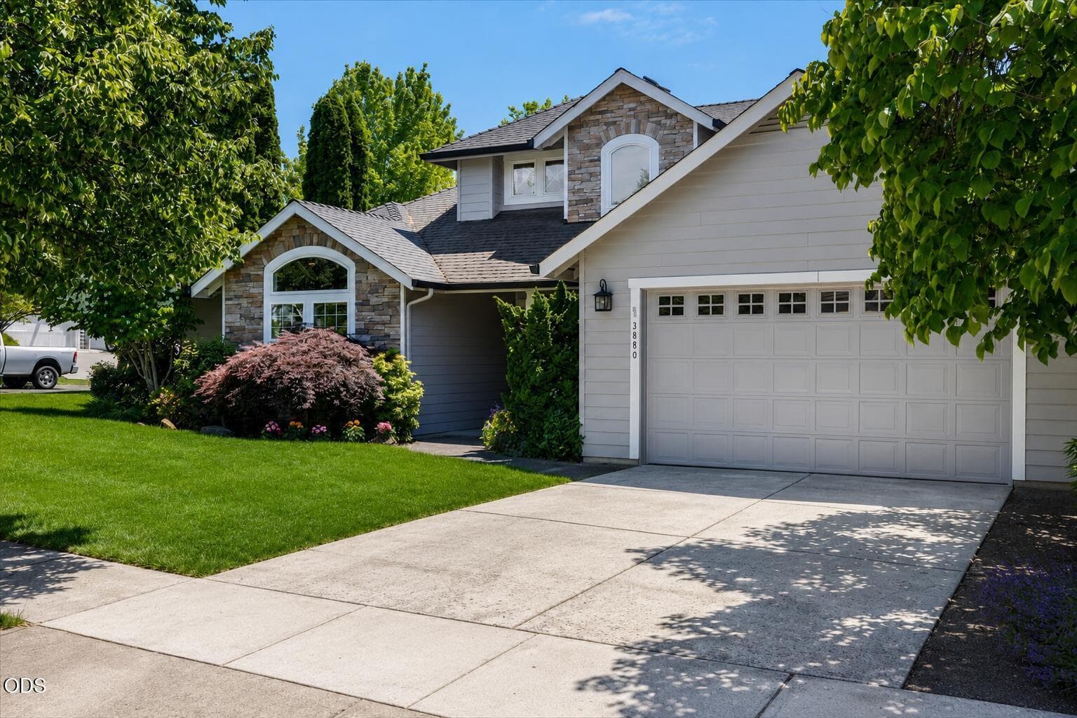 Photo of 3880 Crystal Springs 2 of 37