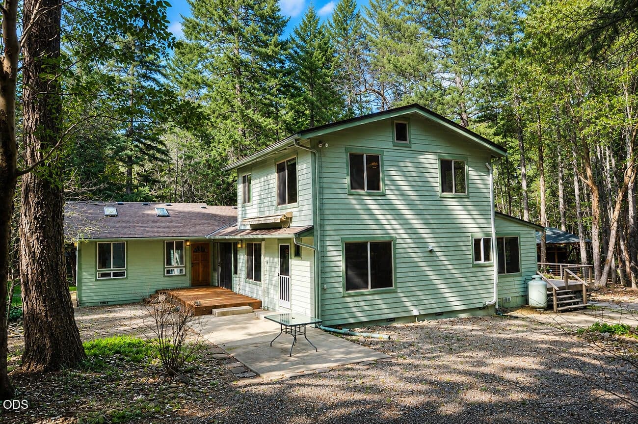 Photo of 8843 Deer Creek 2 of 66