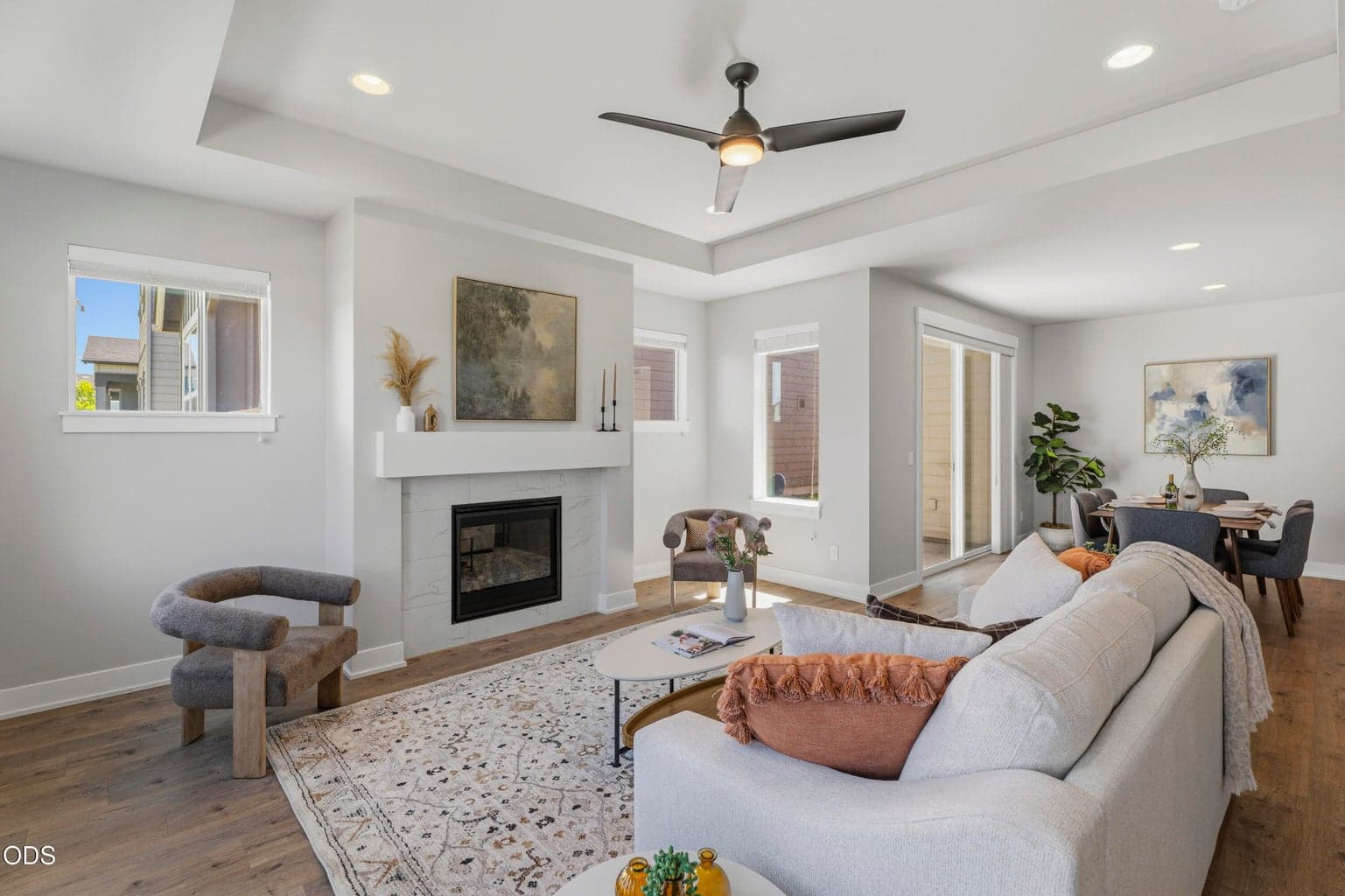 Photo of 3757 NE Petrosa Avenue 11 of 66