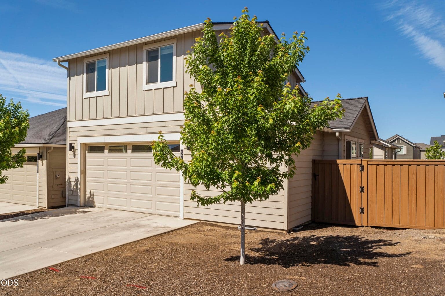Photo of 3757 NE Petrosa Avenue 44 of 66