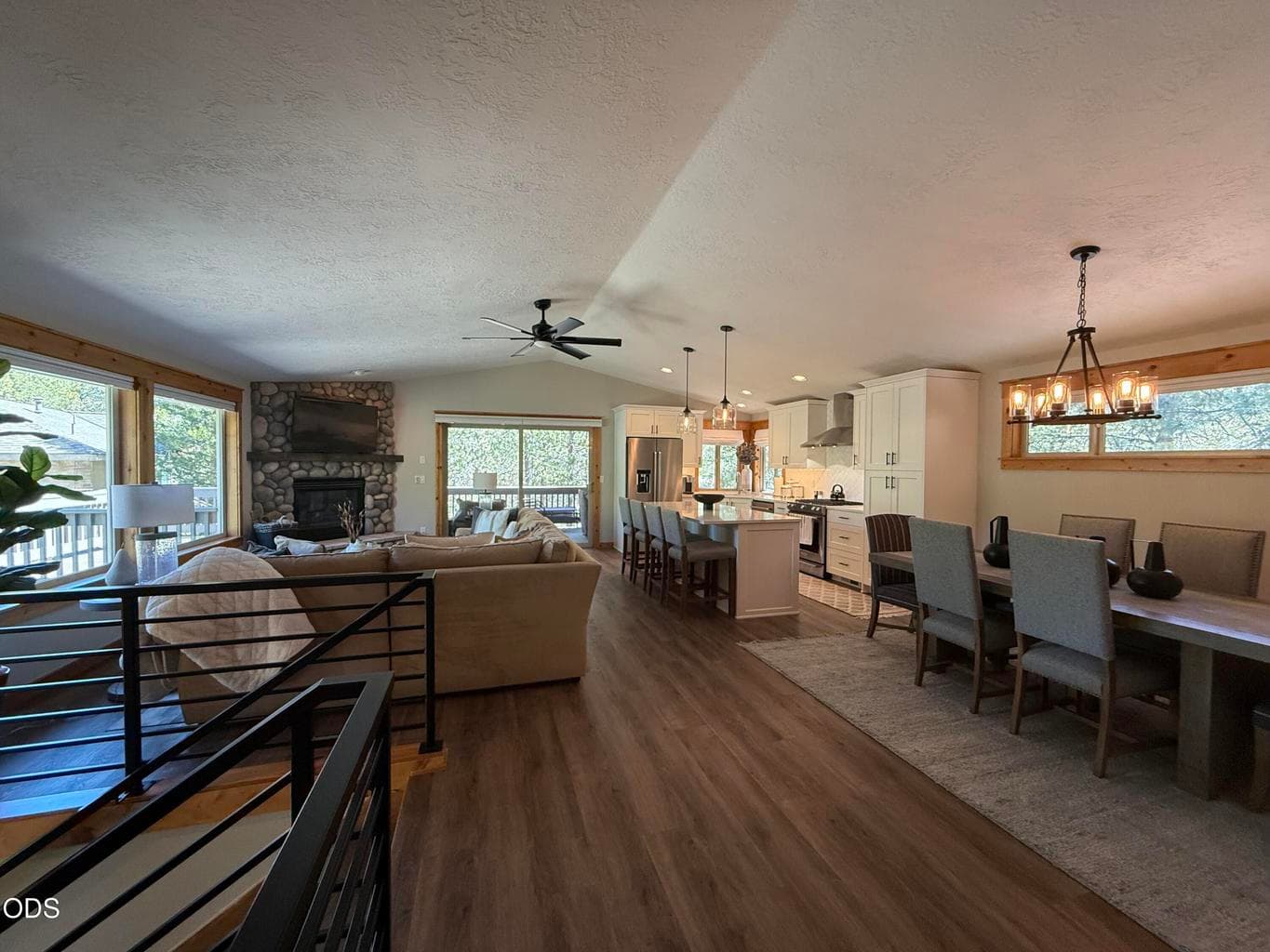 Photo of 57750 Cherrywood 3 of 11